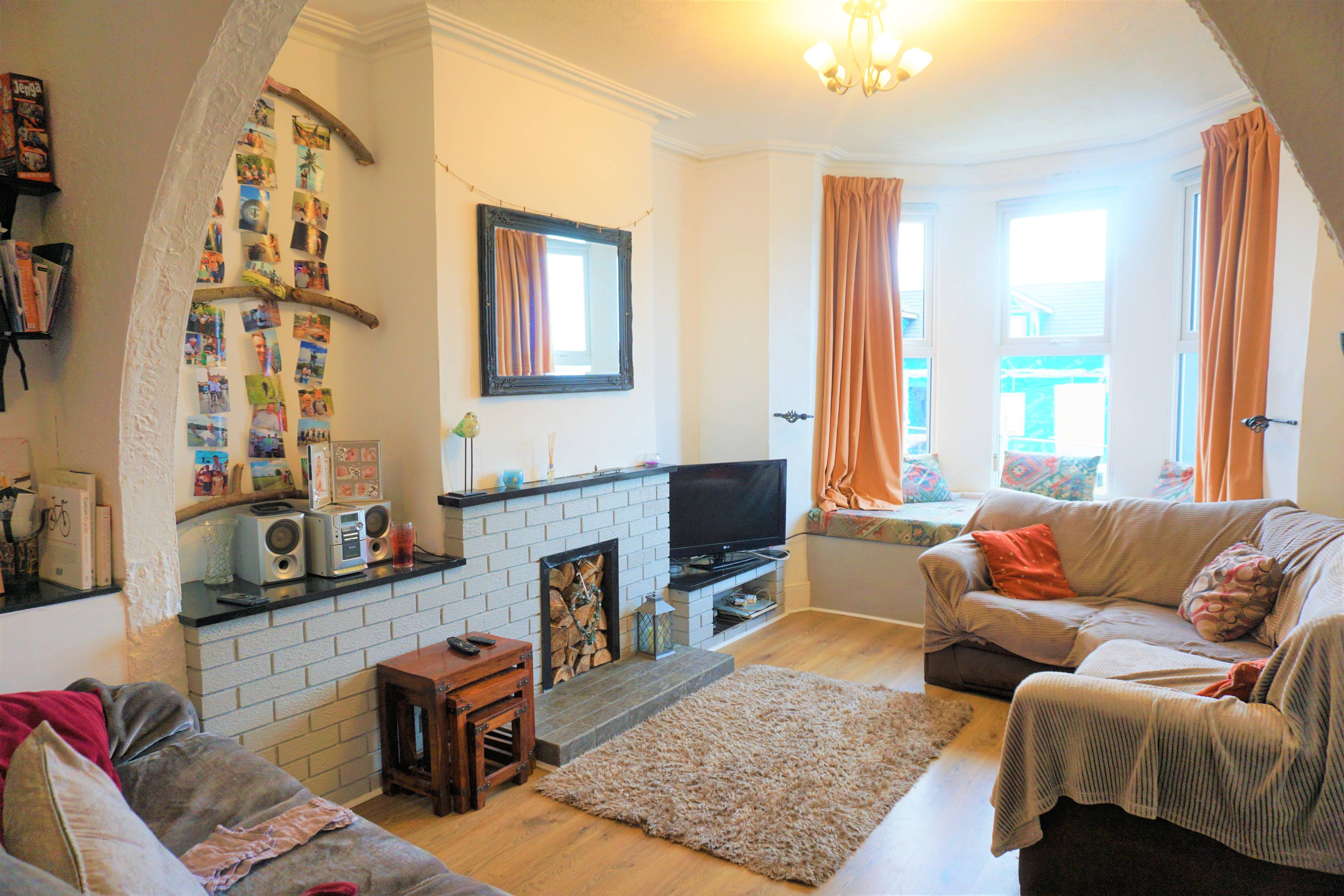 Living / Dining Room