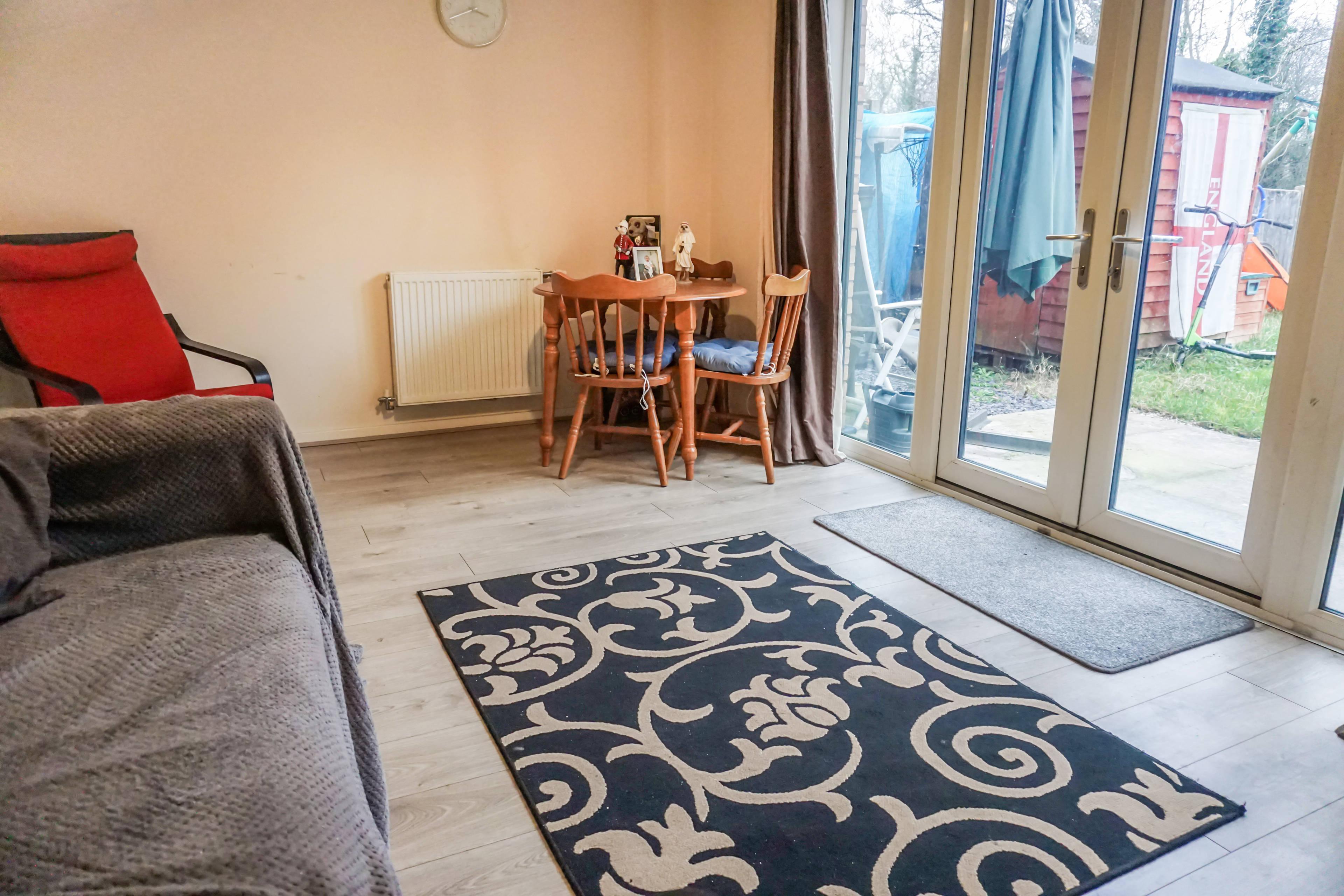 Lounge/Dining Room