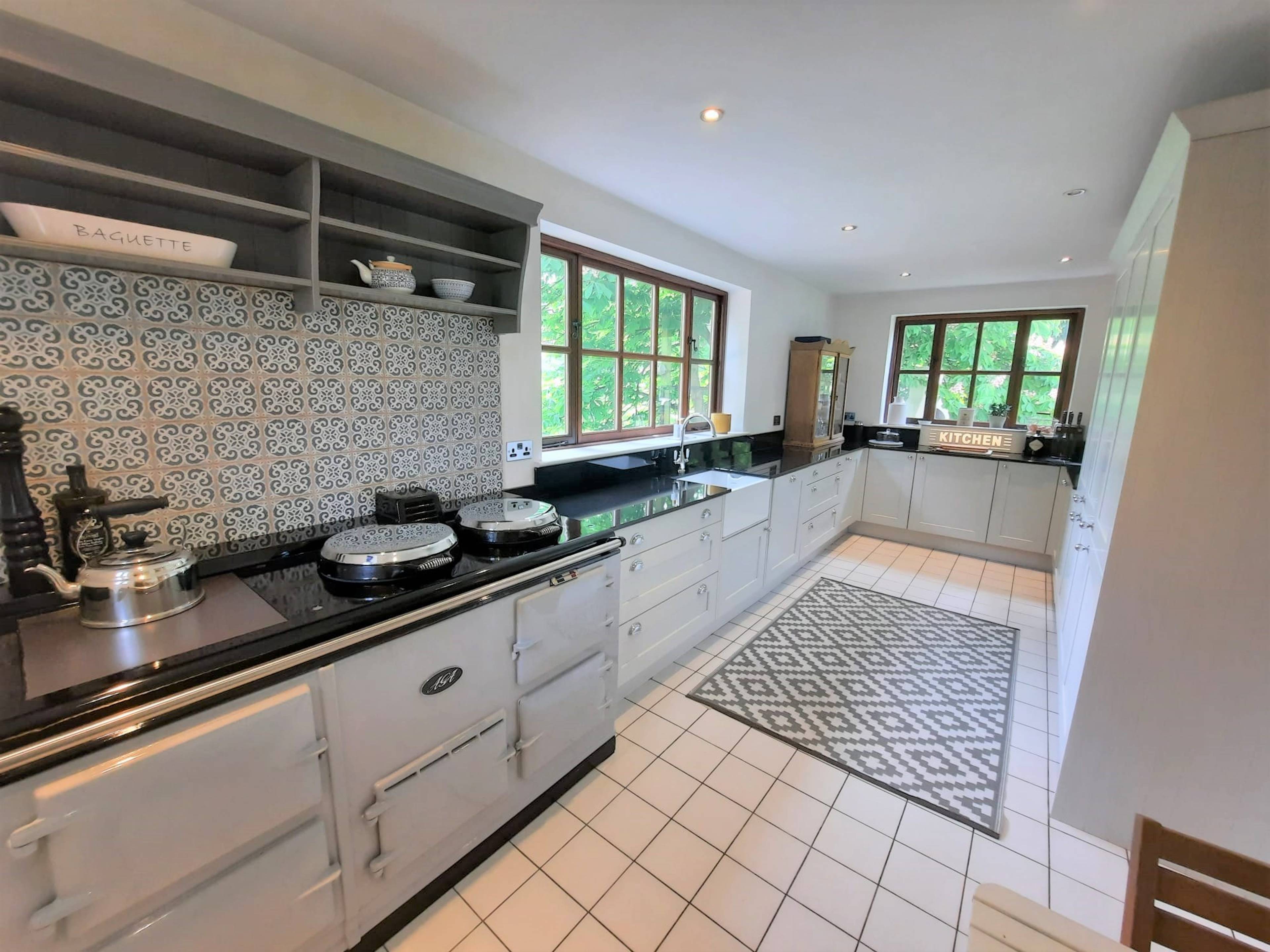 Kitchen/Breakfast