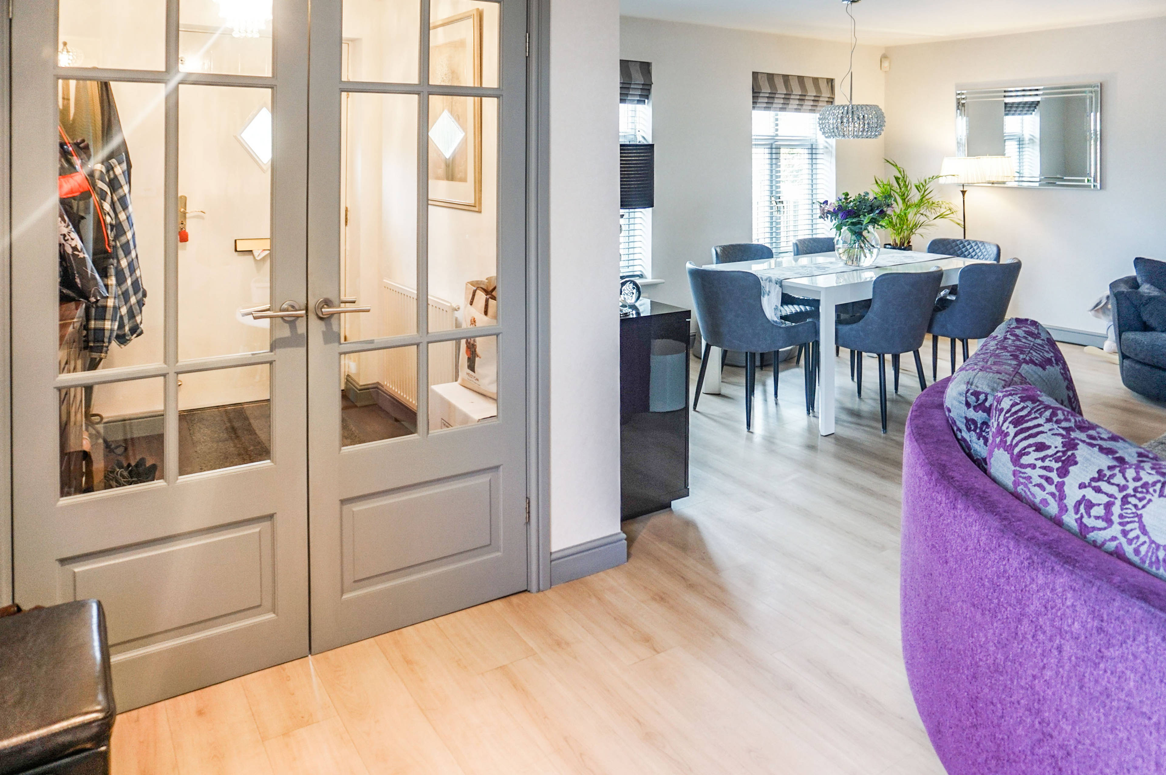 Lounge/Dining Room