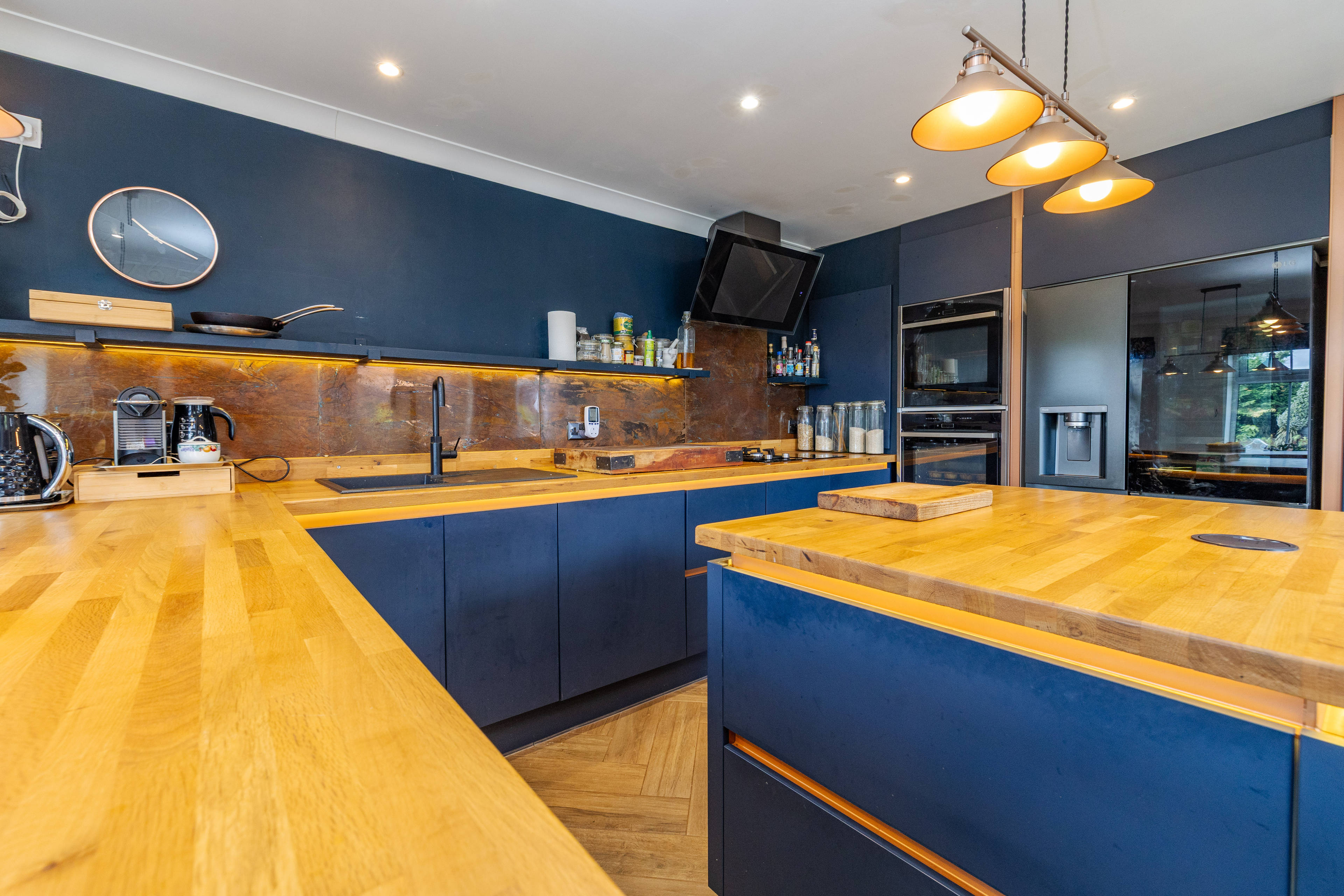 Kitchen/Breakfast
