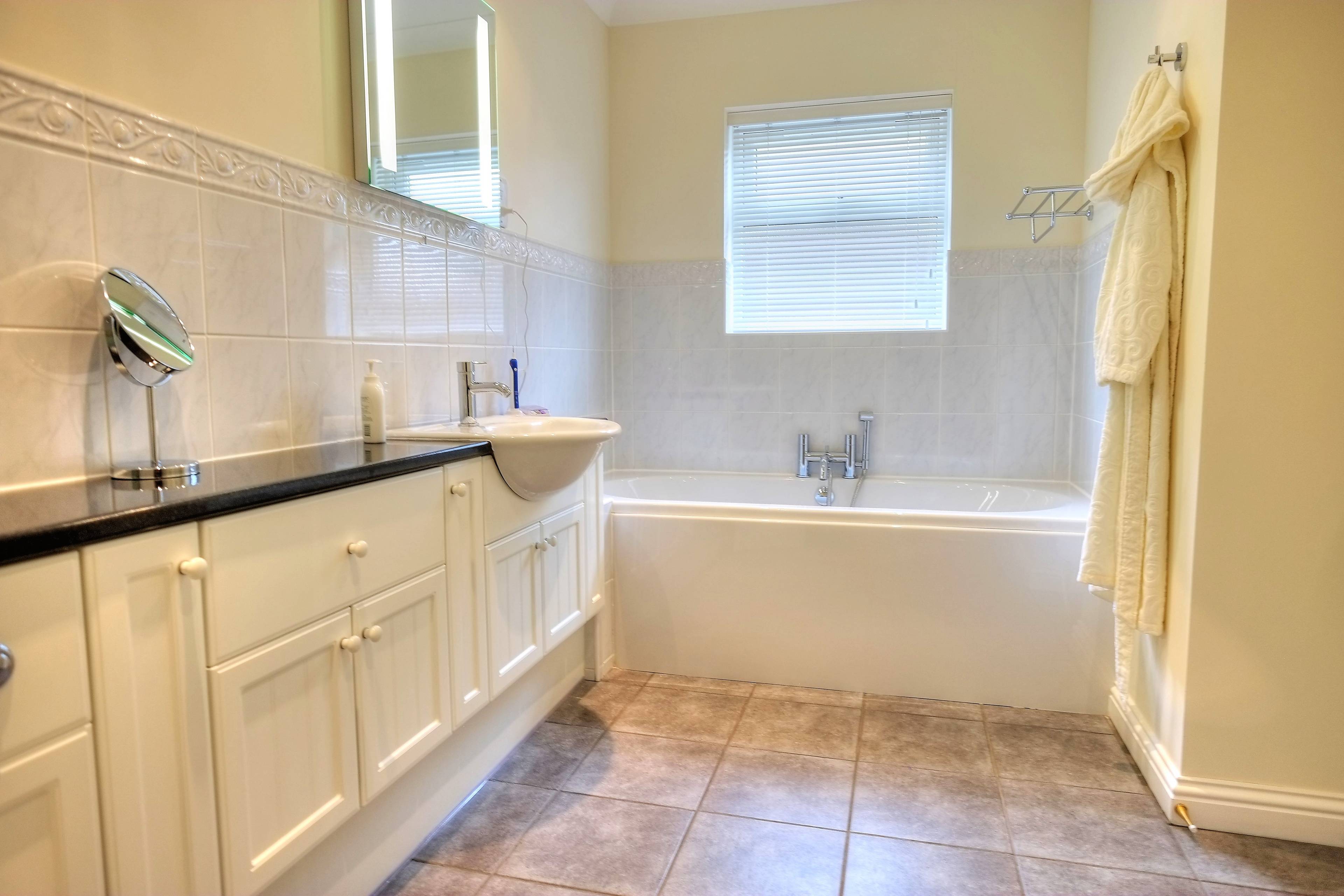 Master En-suite