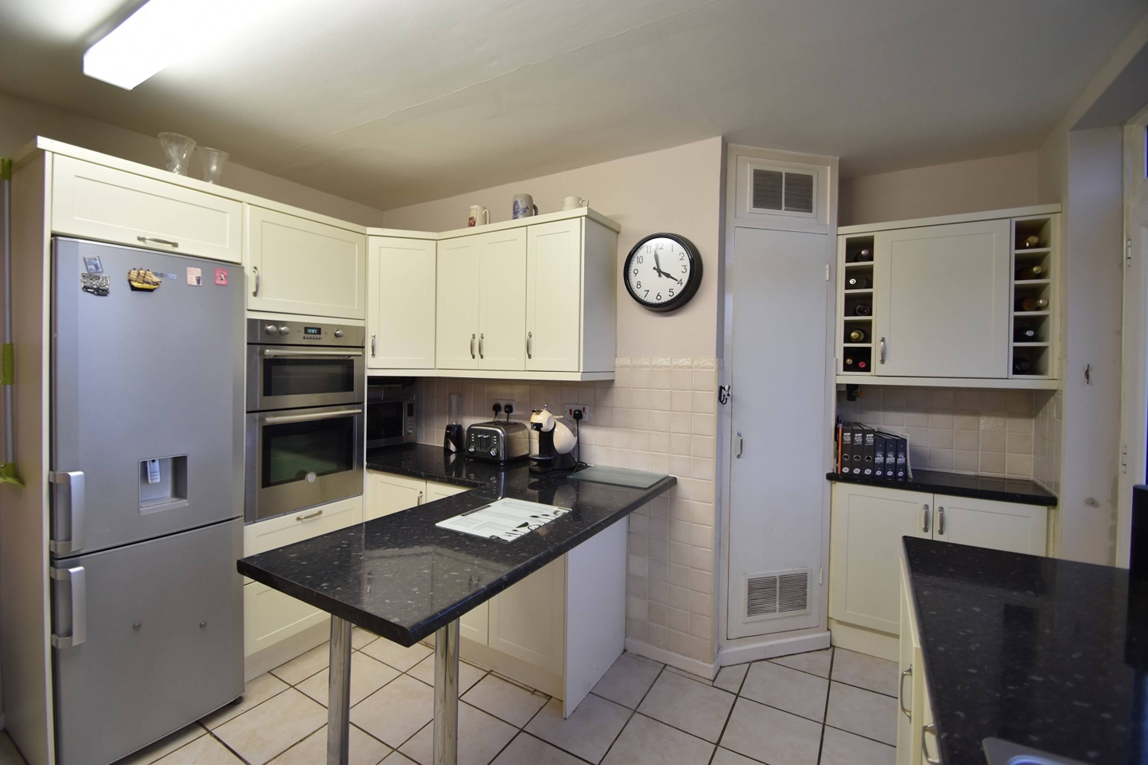 Kitchen / Breakfast