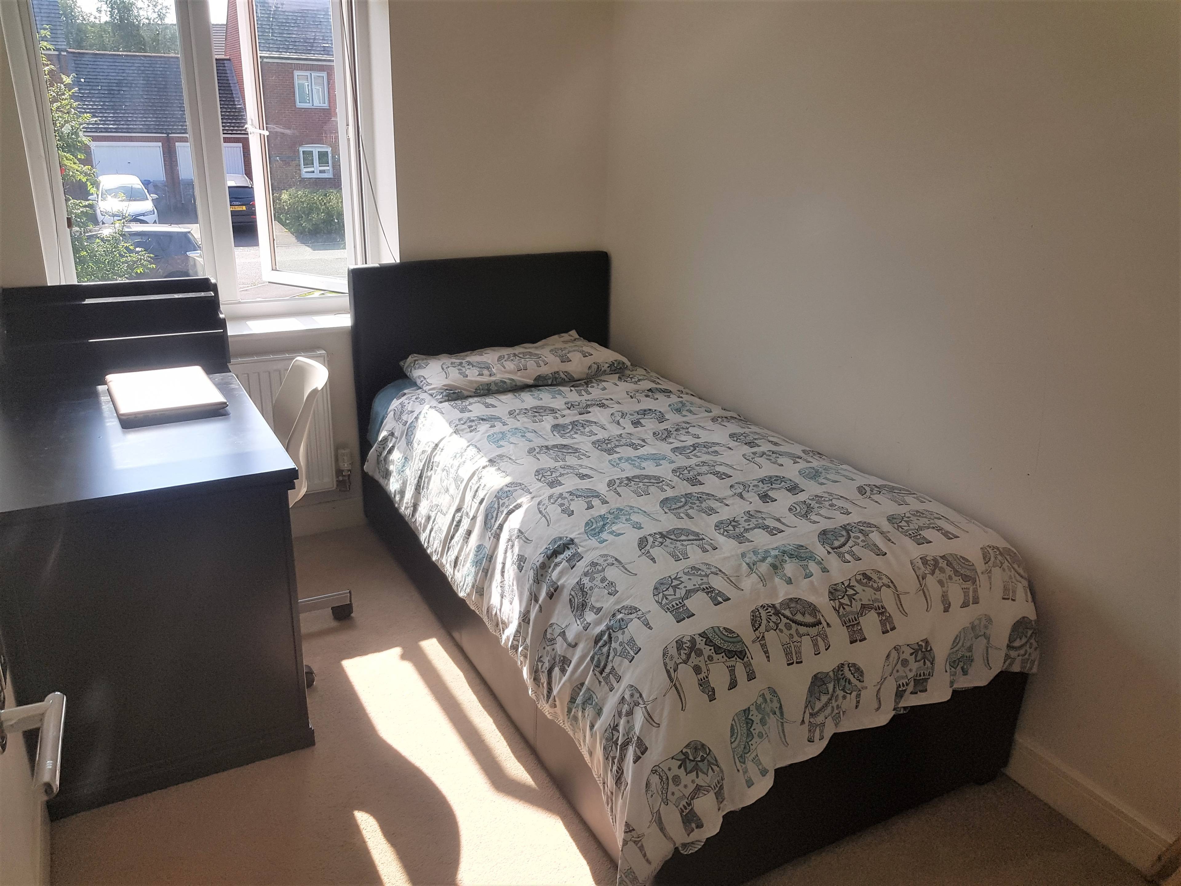 Bedroom Three/Study