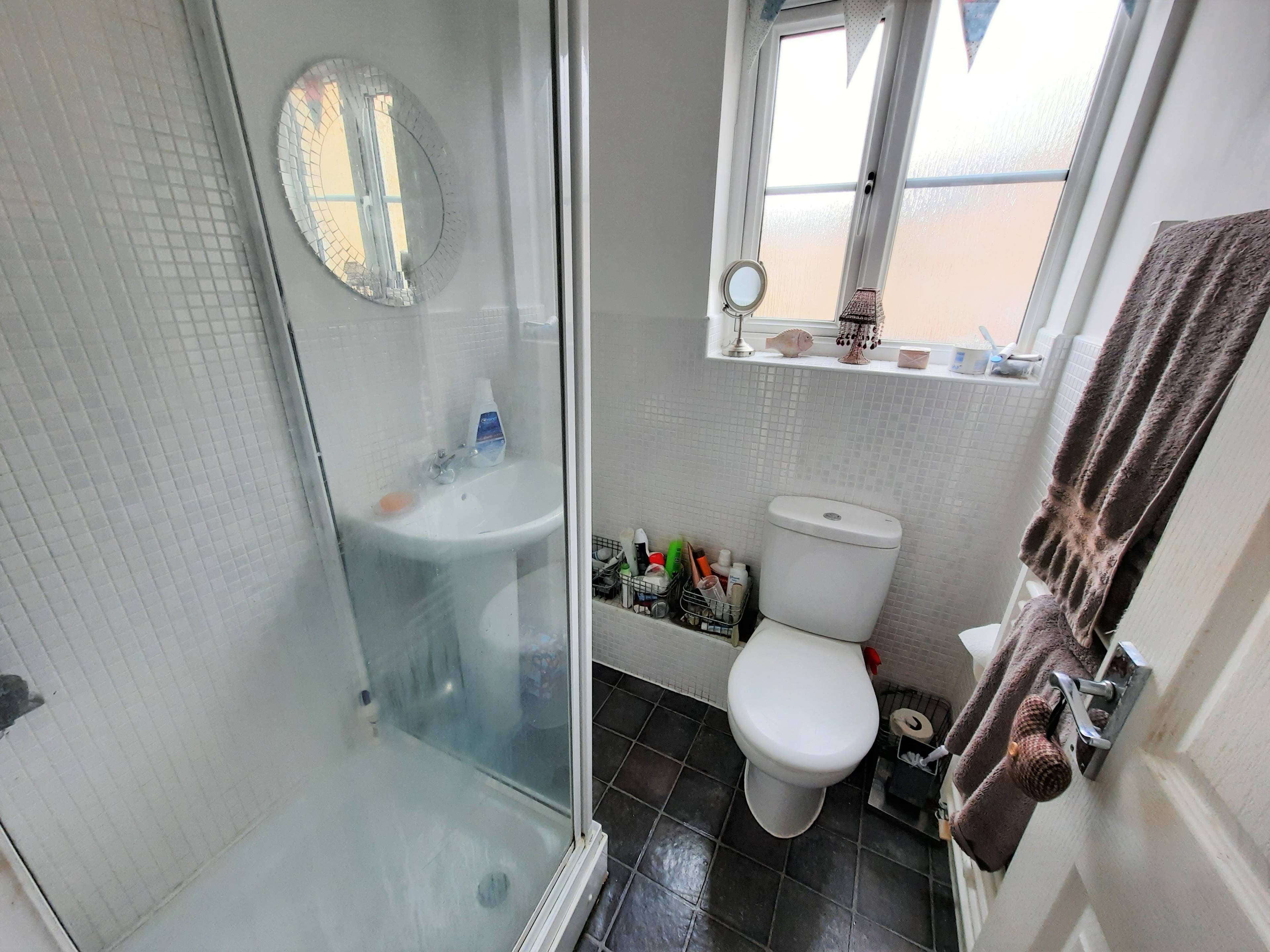 Master En-suite