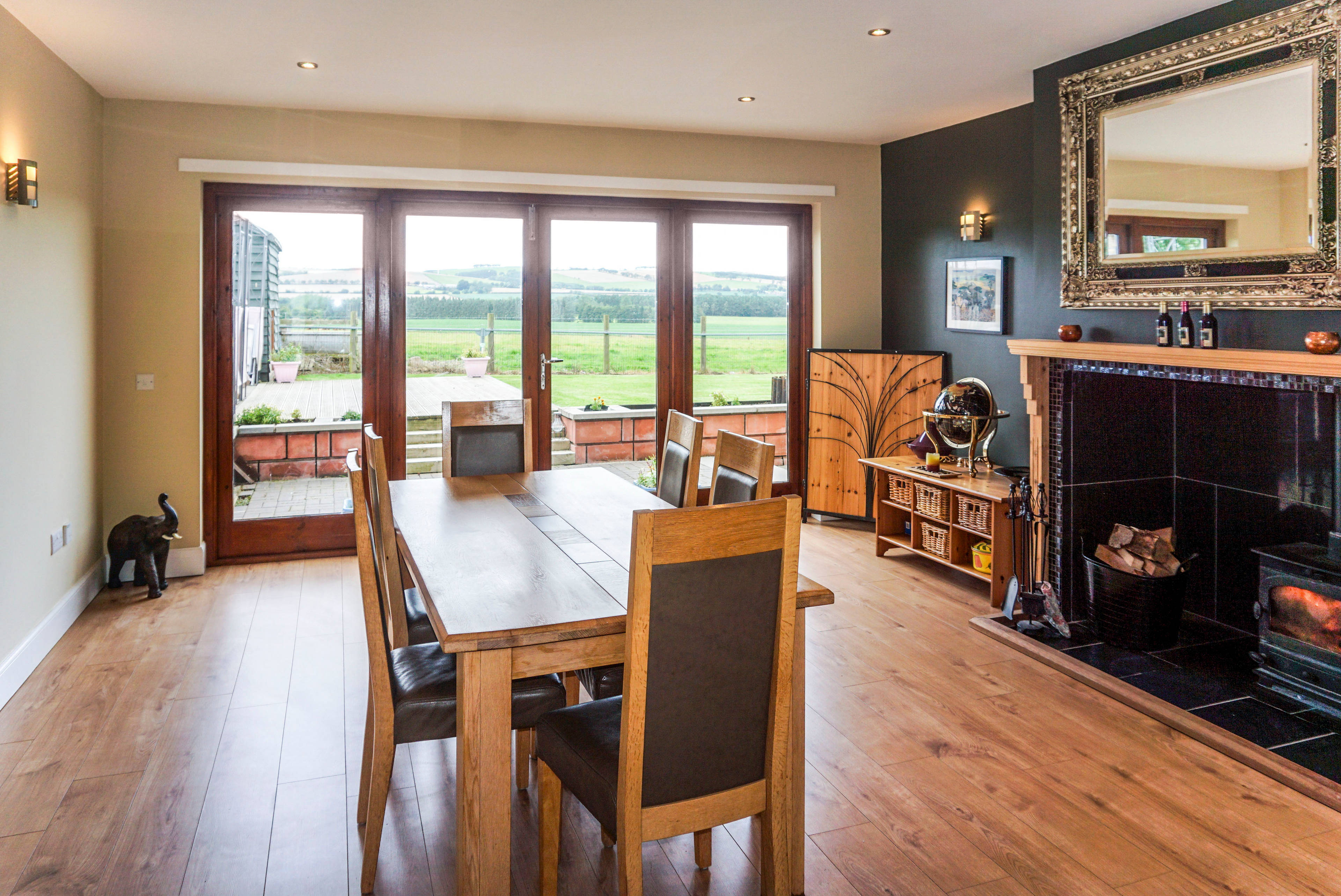 Dining / Family Room