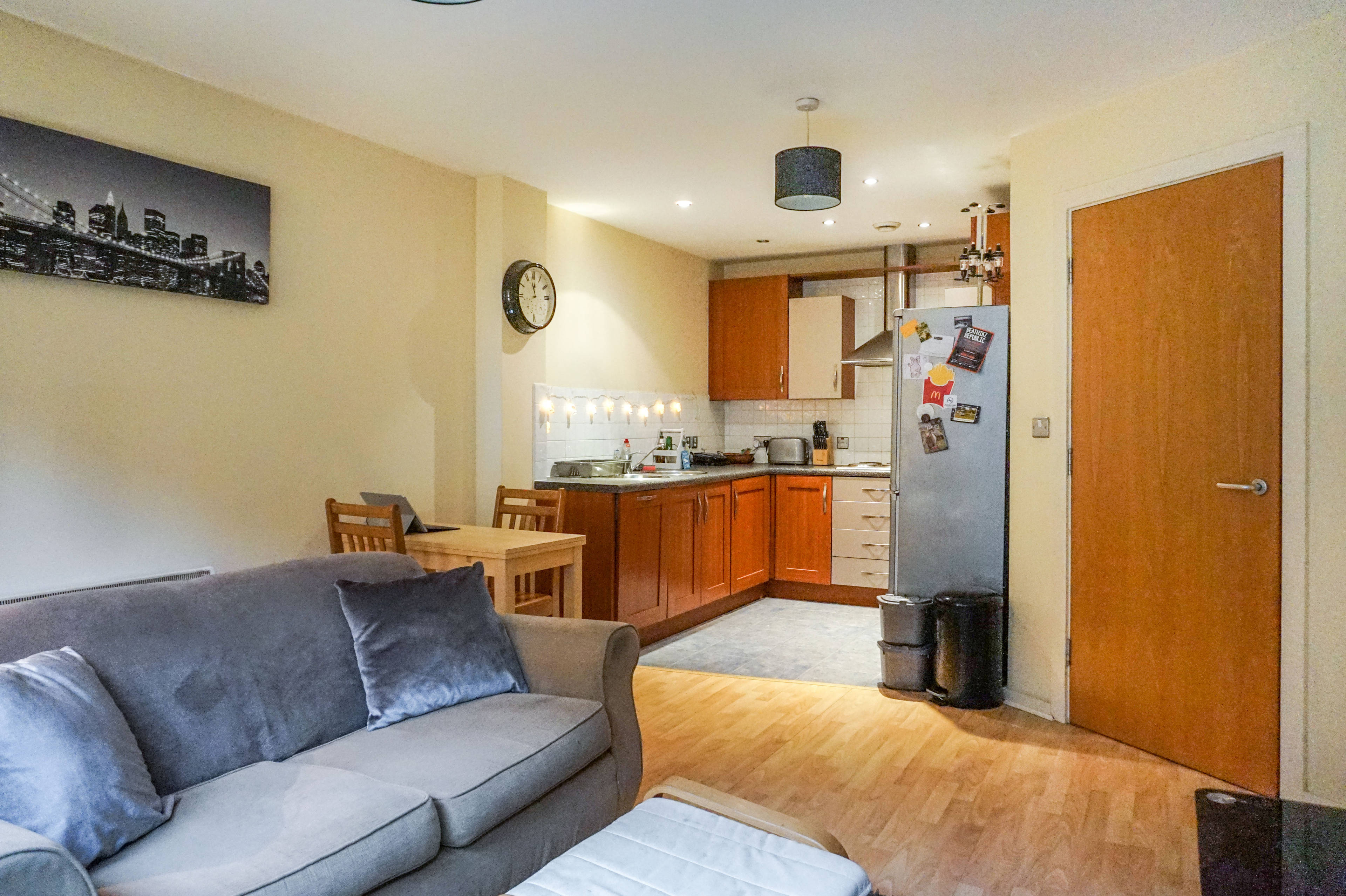 Lounge / Kitchen
