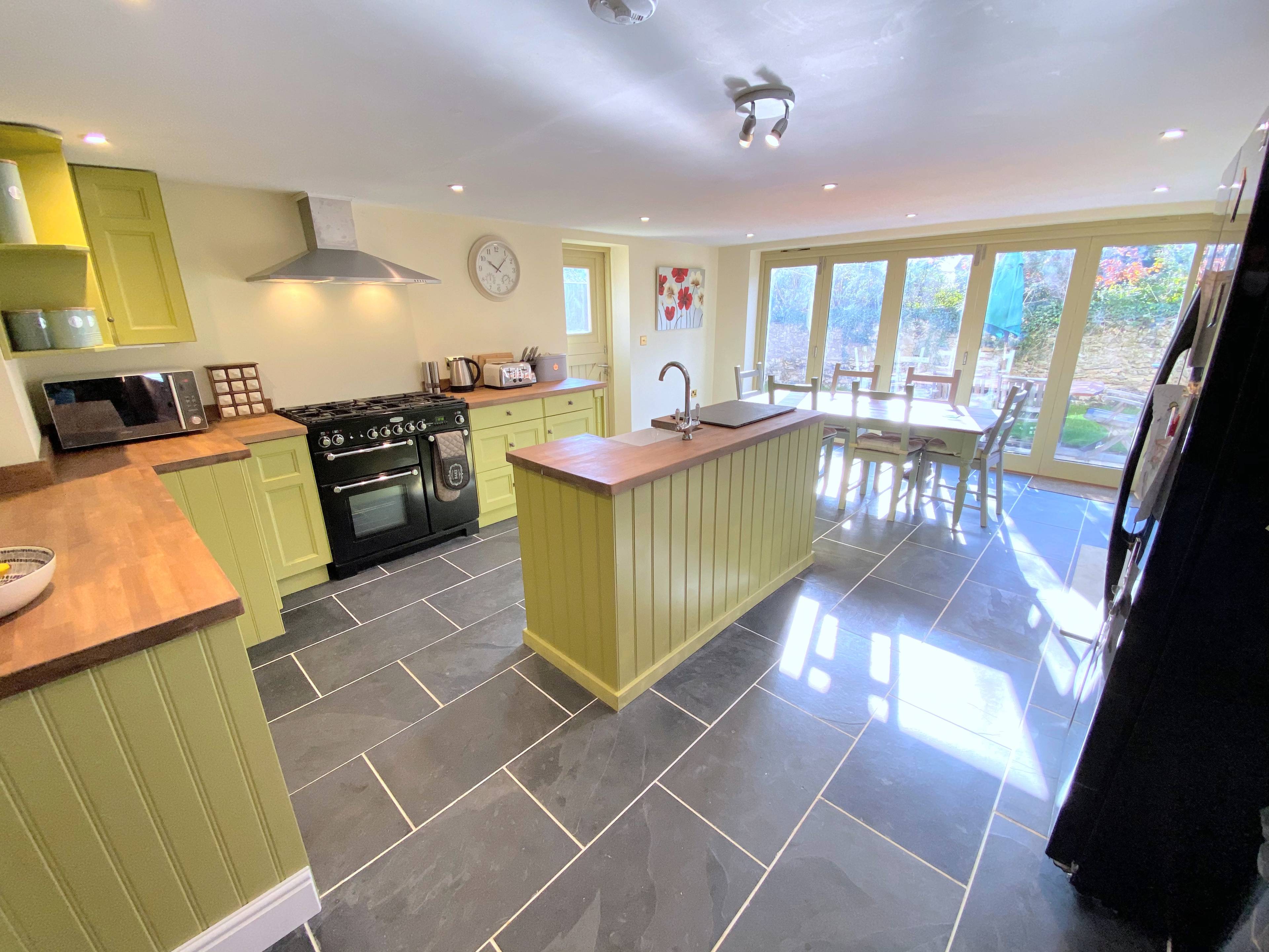Kitchen/Family Room
