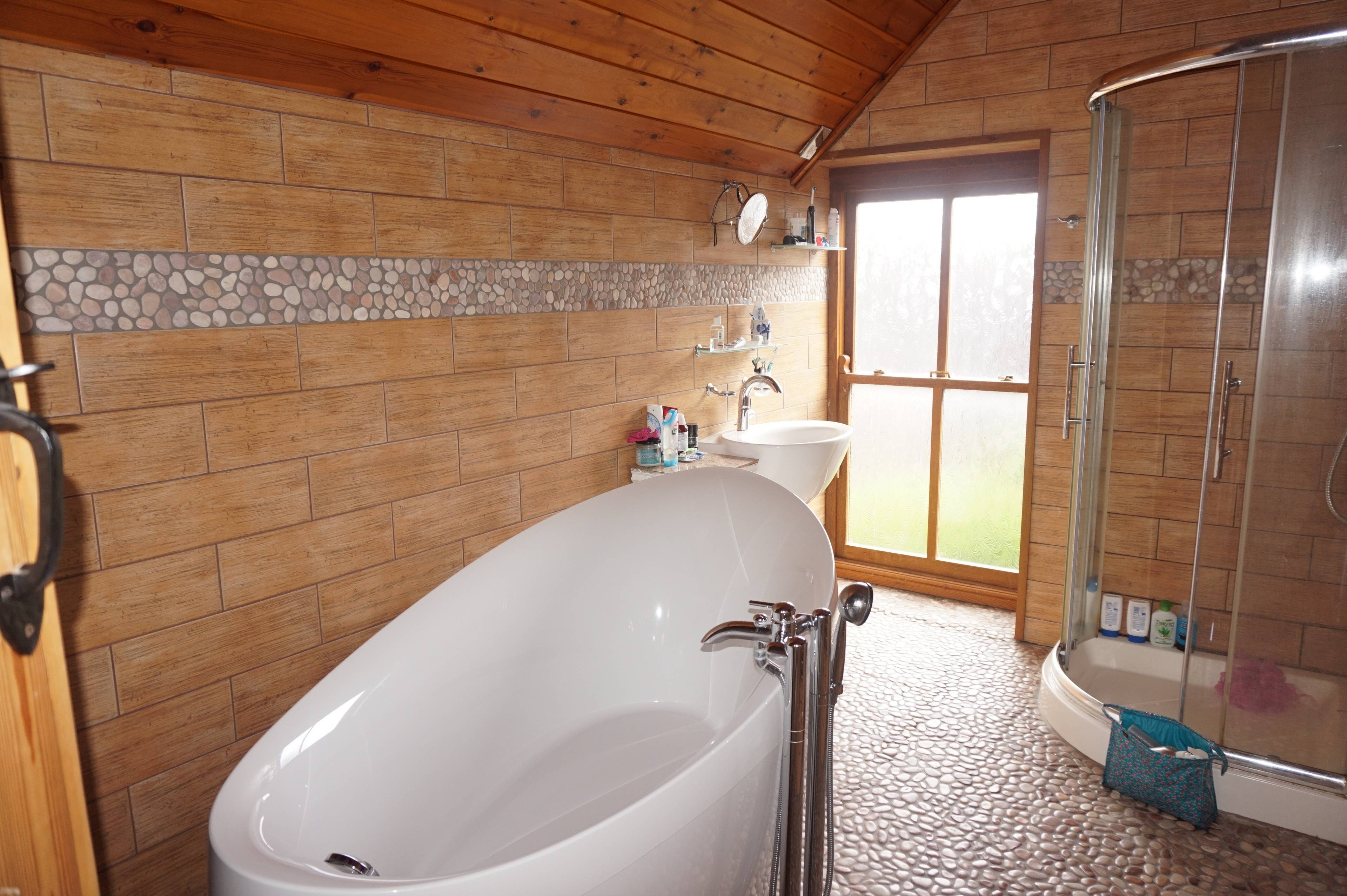 Master En-suite