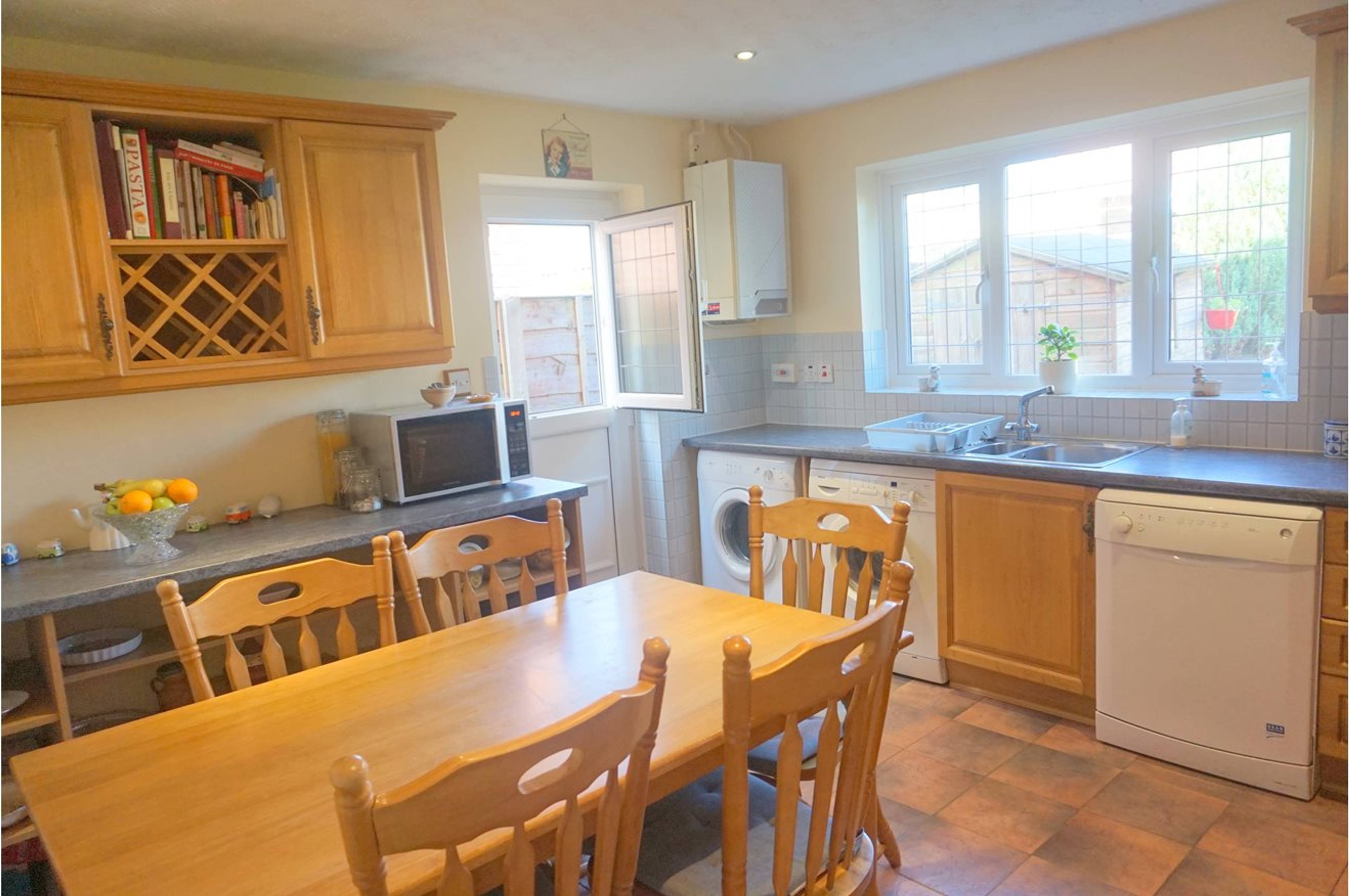 Kitchen / Diner