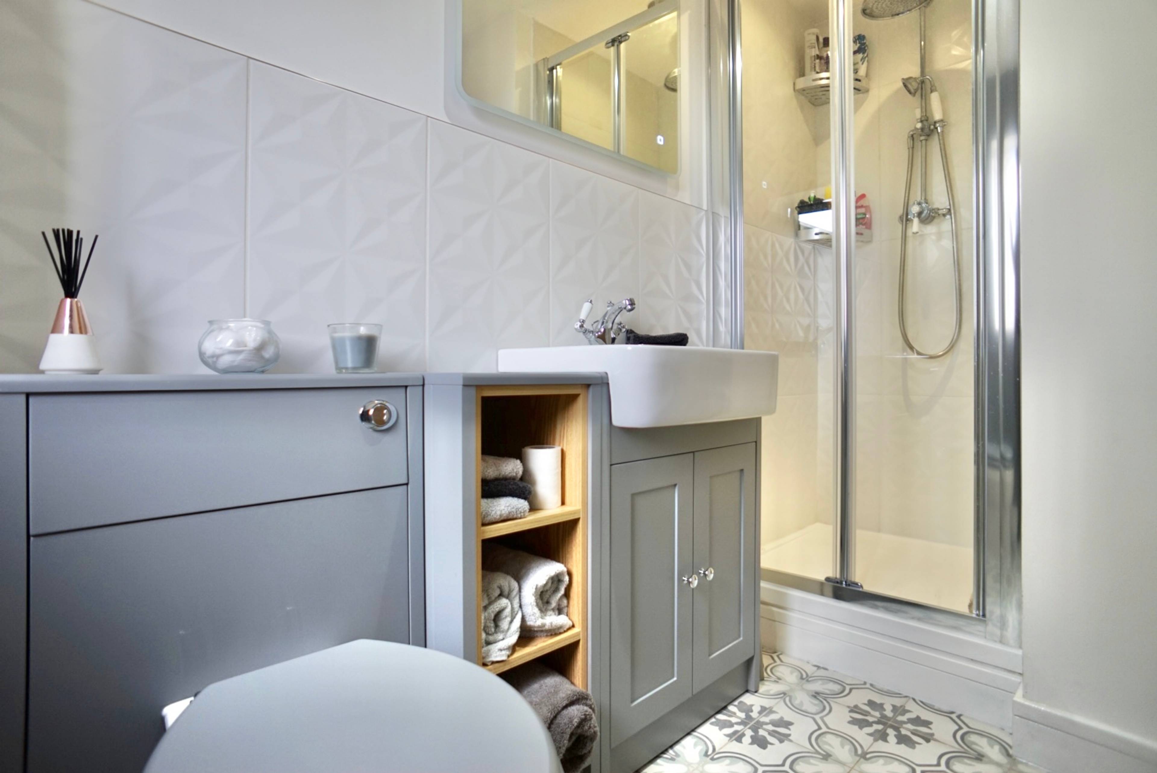 En-suite Shower Room