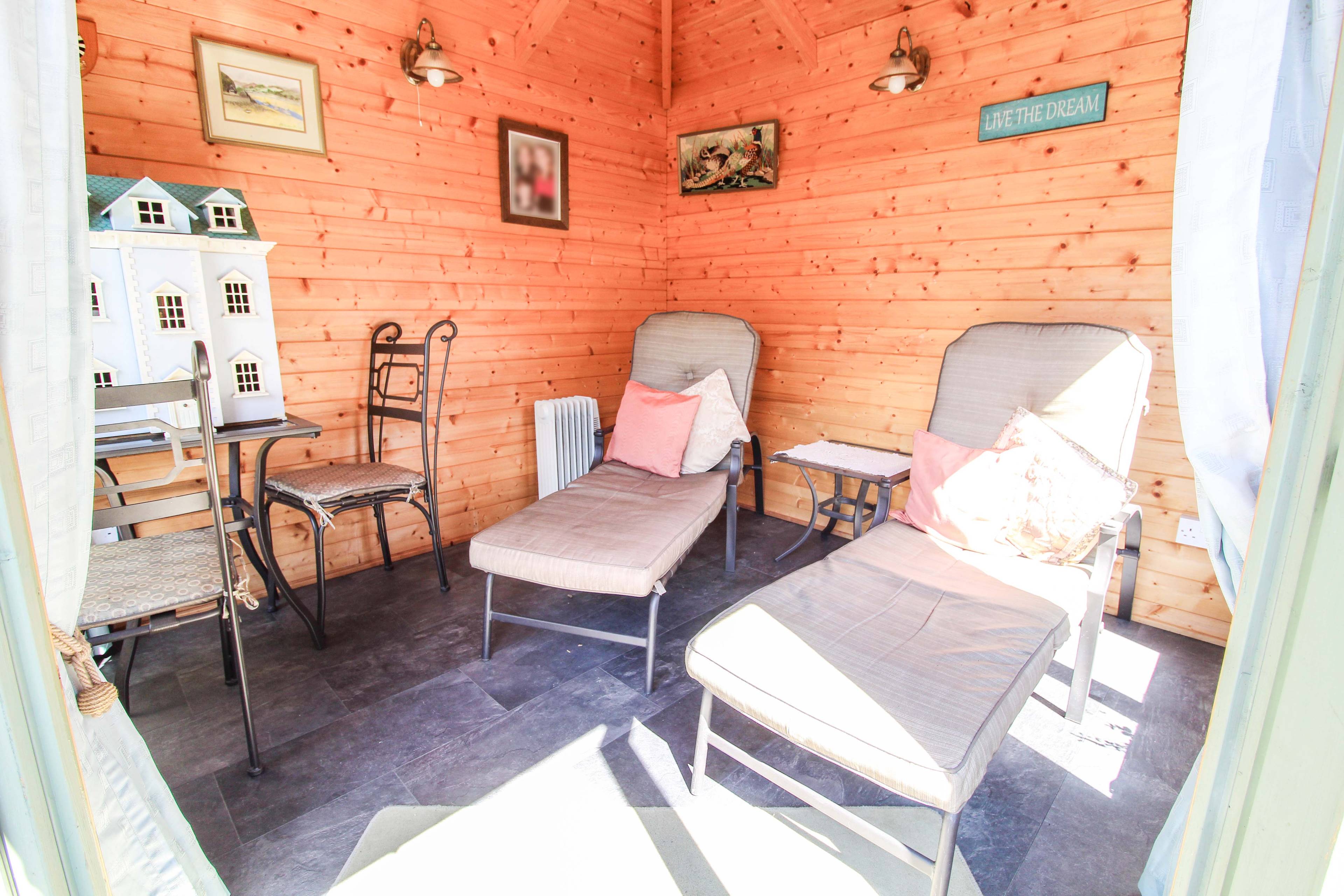 Summer House