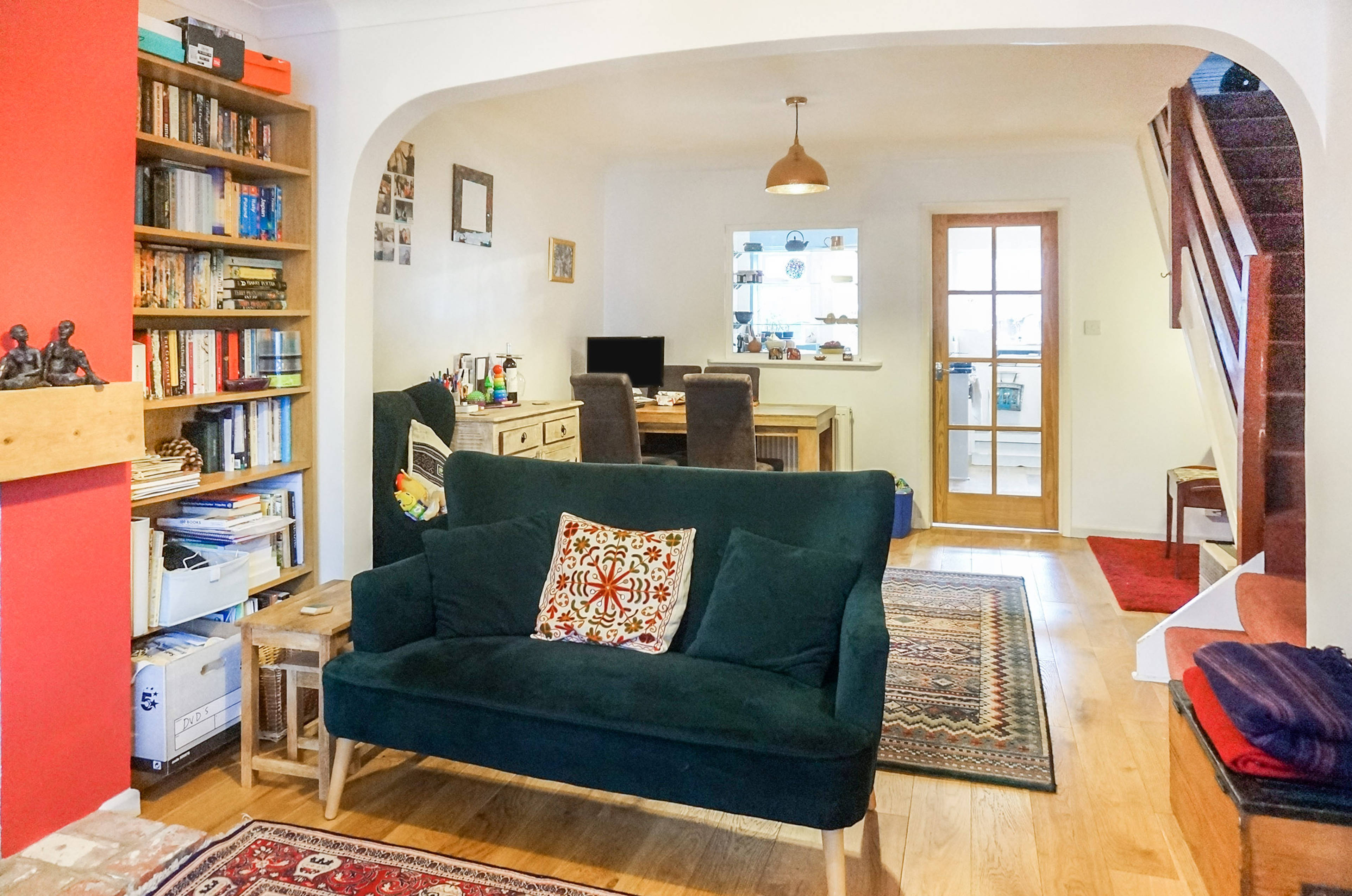Lounge/Dining Room