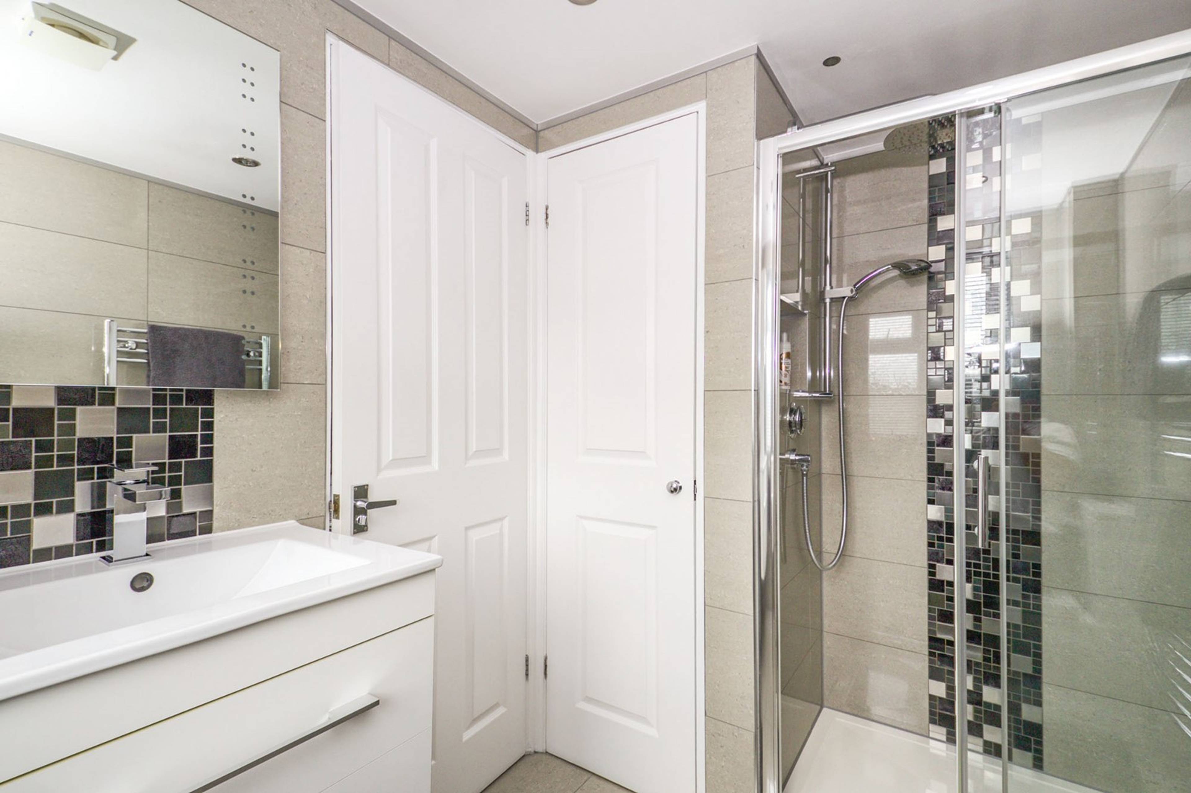 Master En-suite