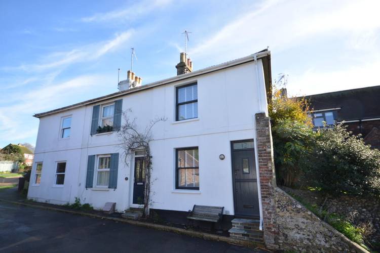 2 bedroom end of terrace house