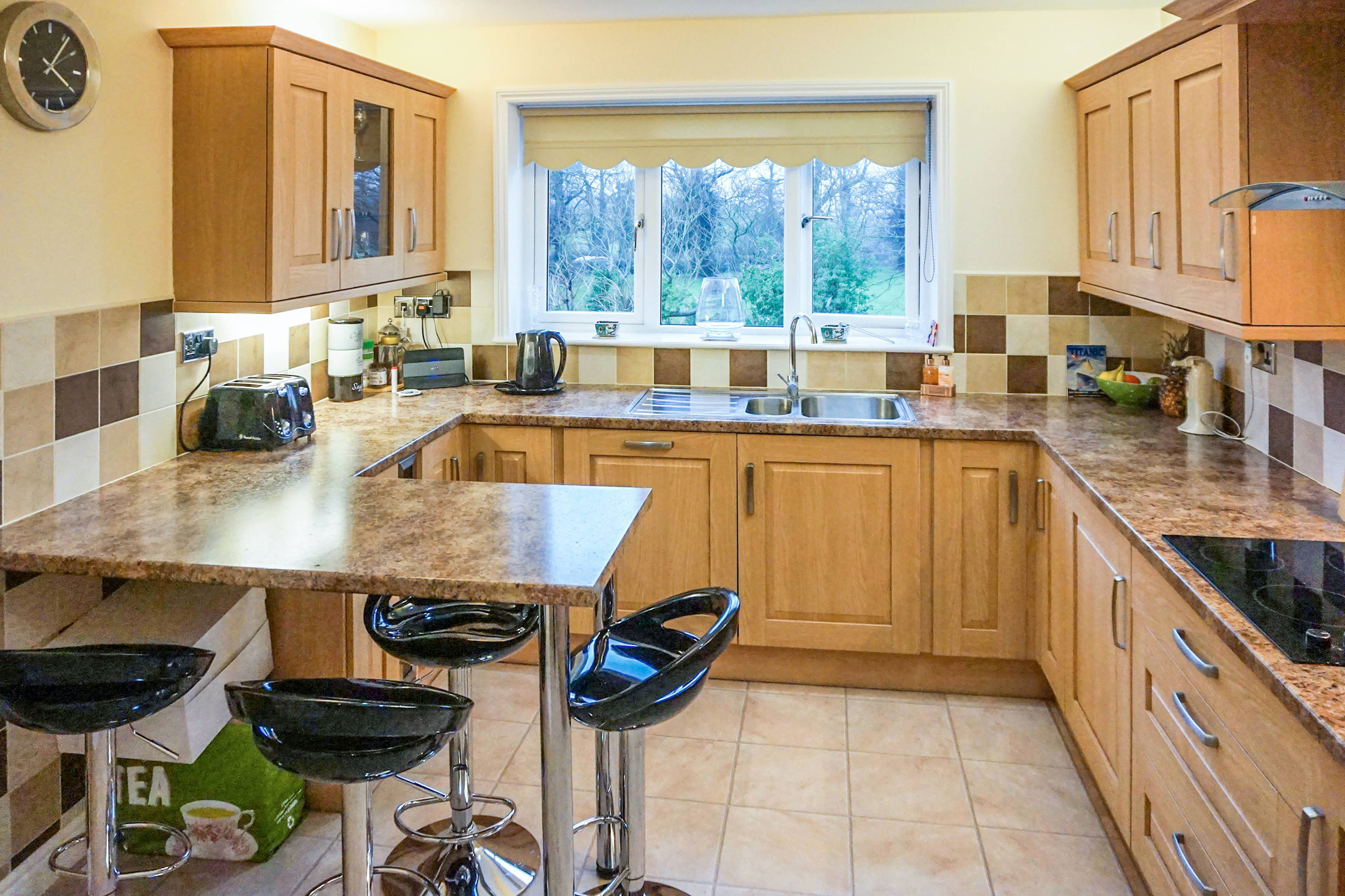 Kitchen/Breakfast