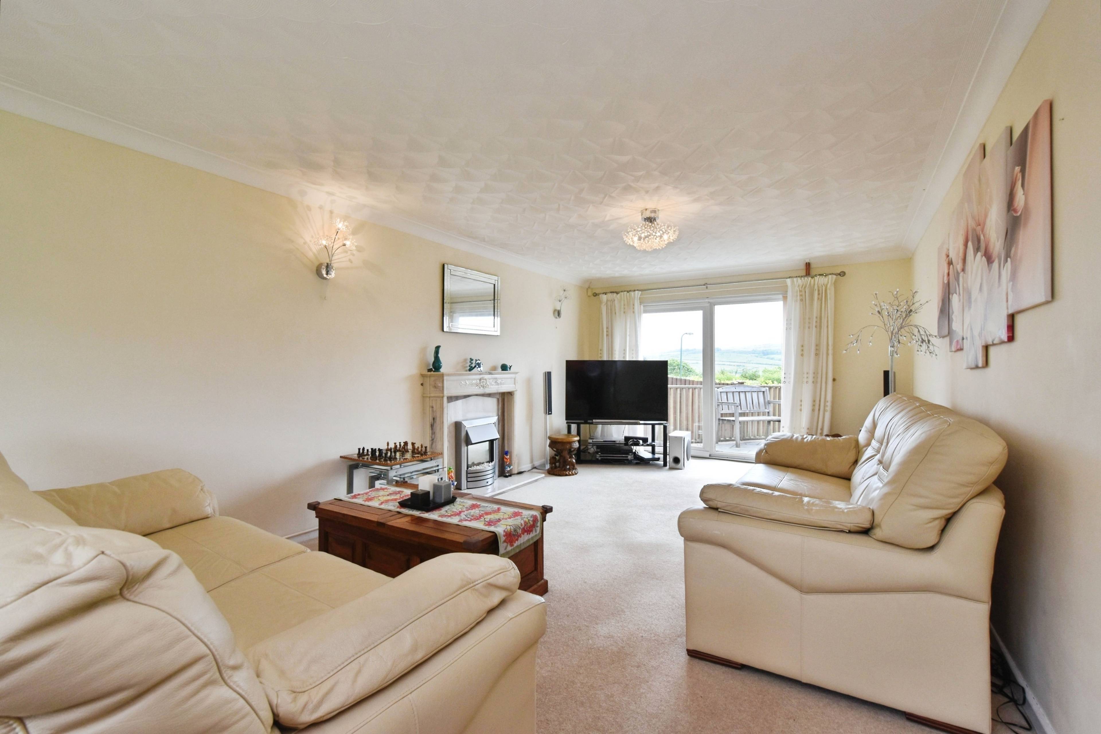 Living / Dining Room