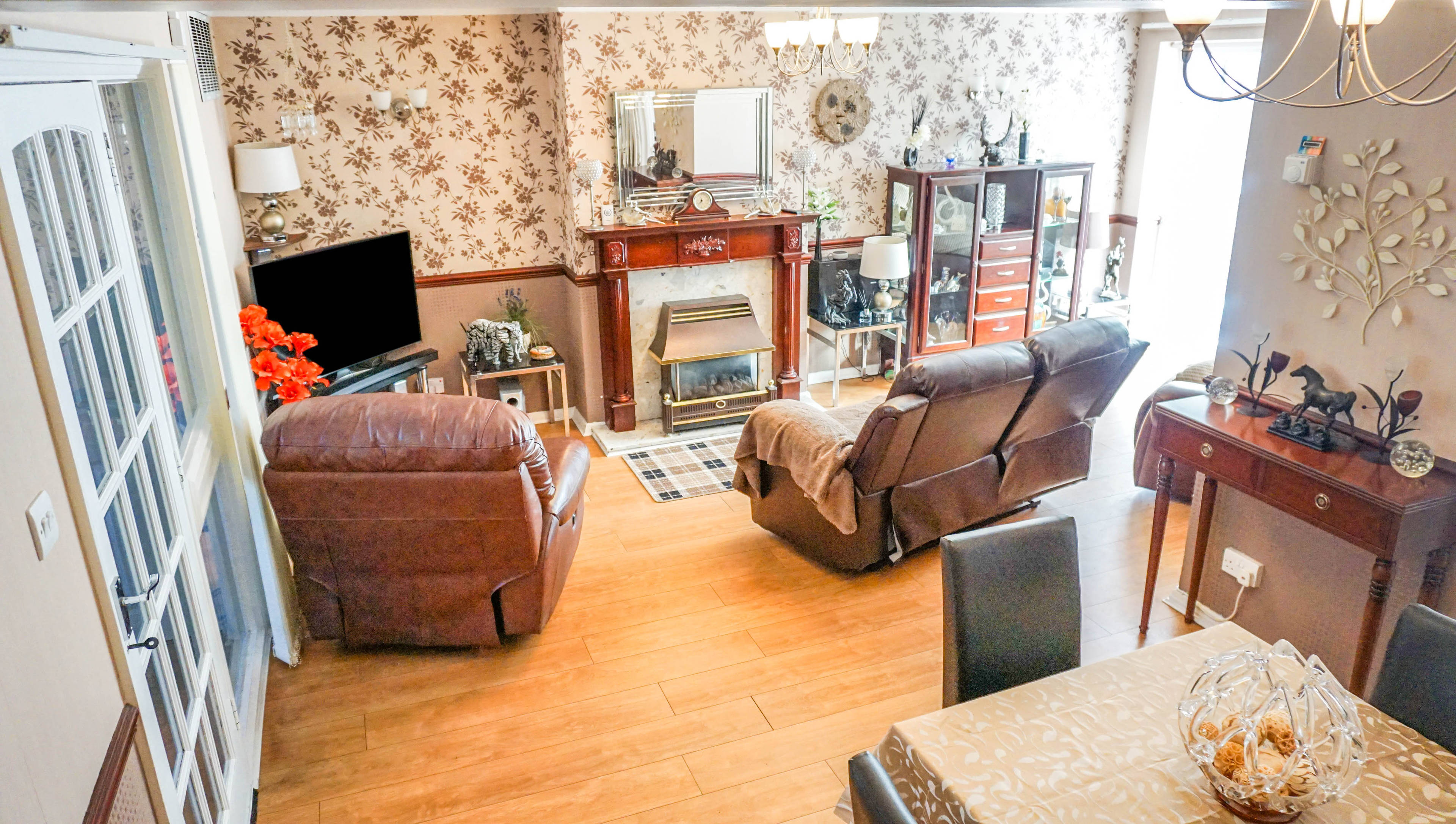 Lounge/dining Room