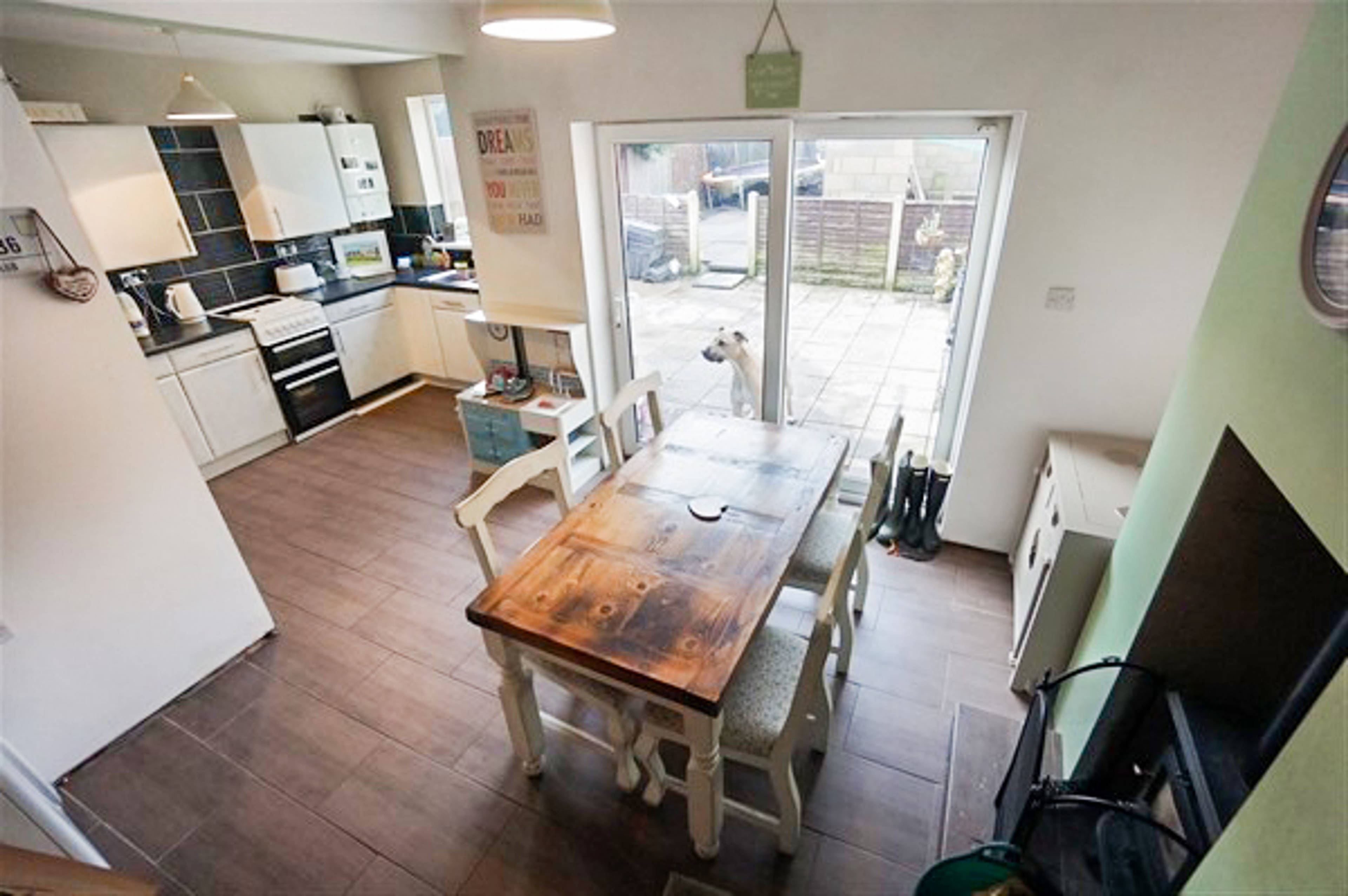 Kitchen/Dining Room