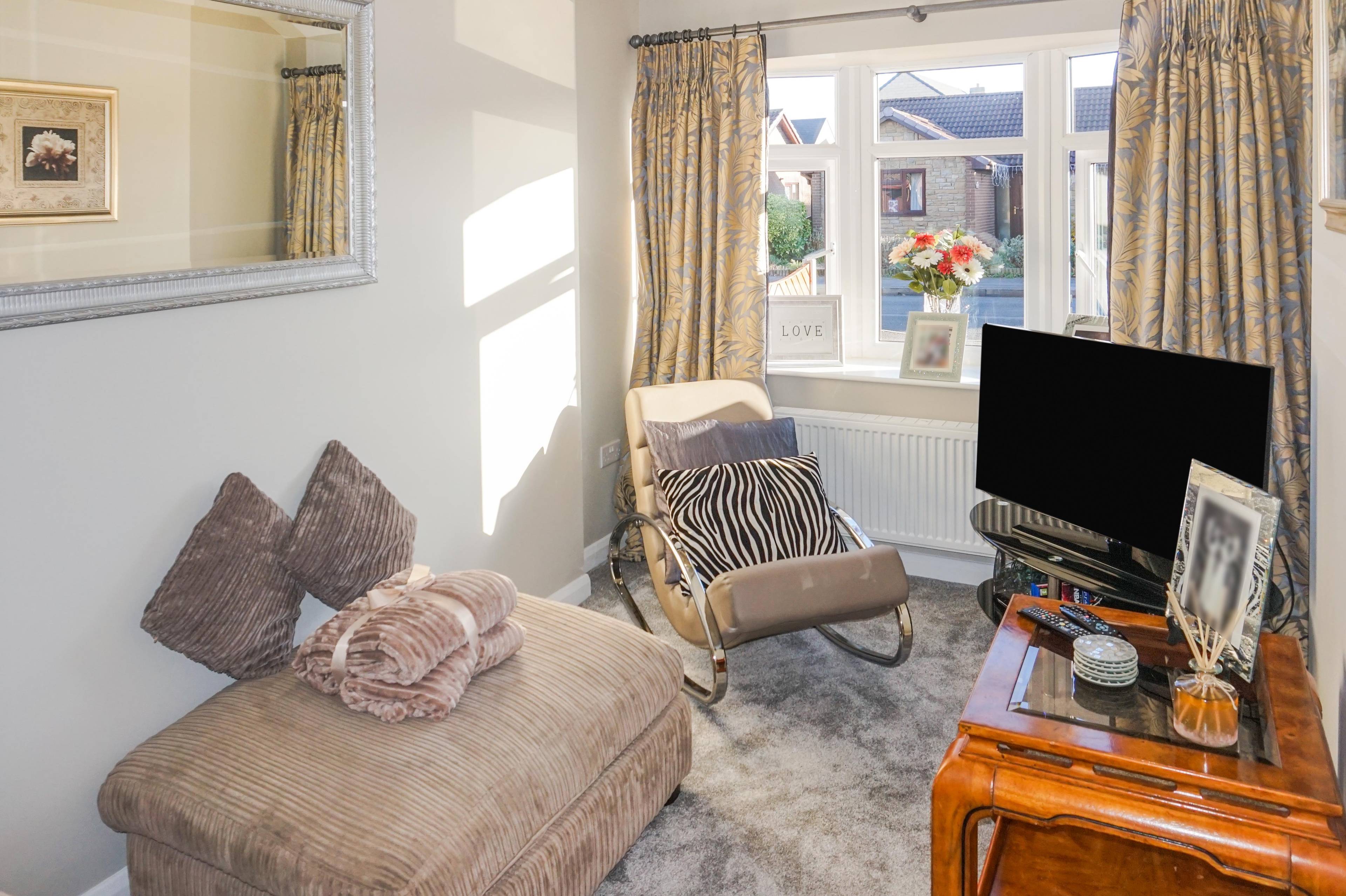 Snug / Sitting Room