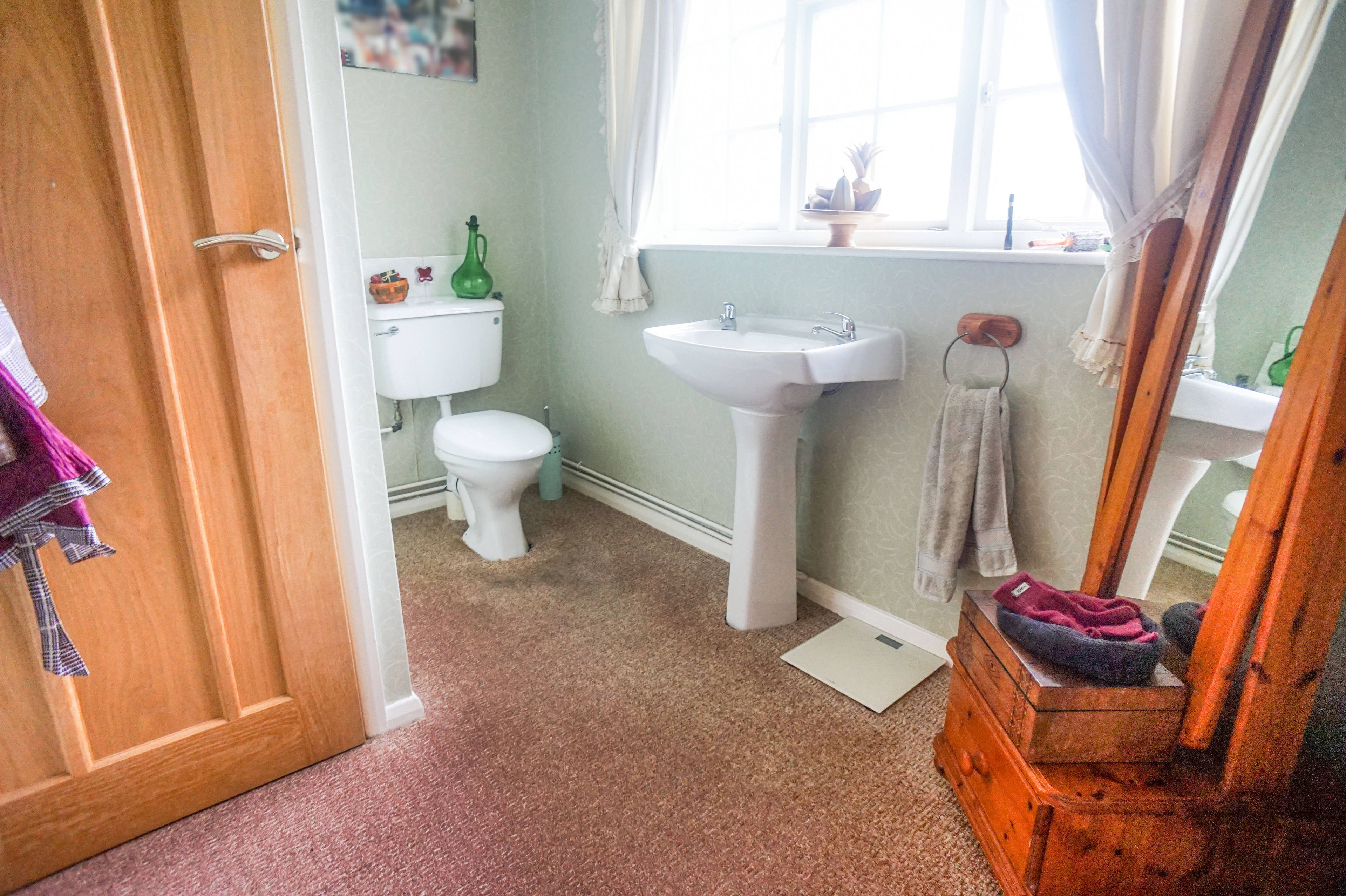 Downstairs Cloakroom