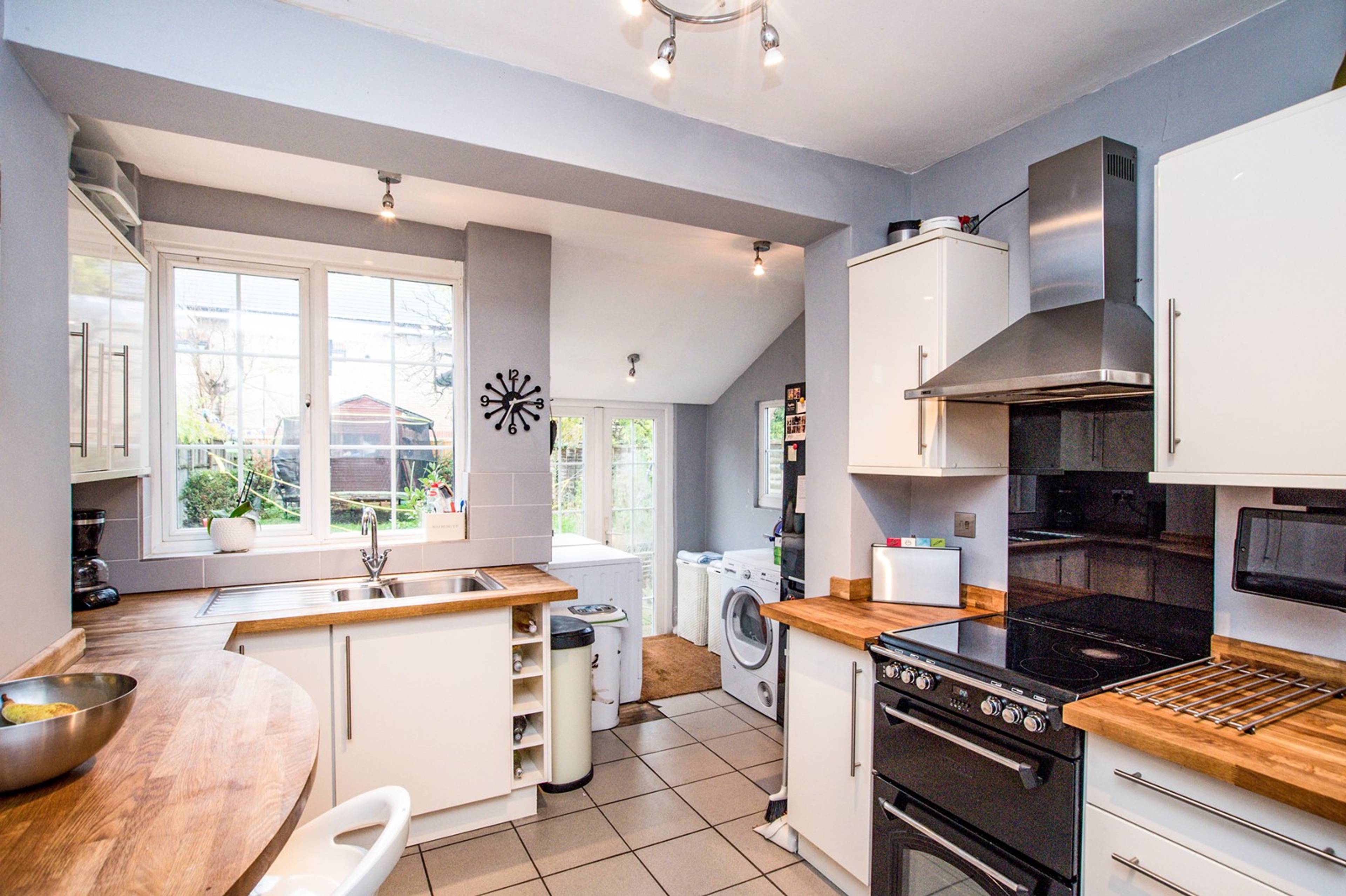 Kitchen/Breakfast