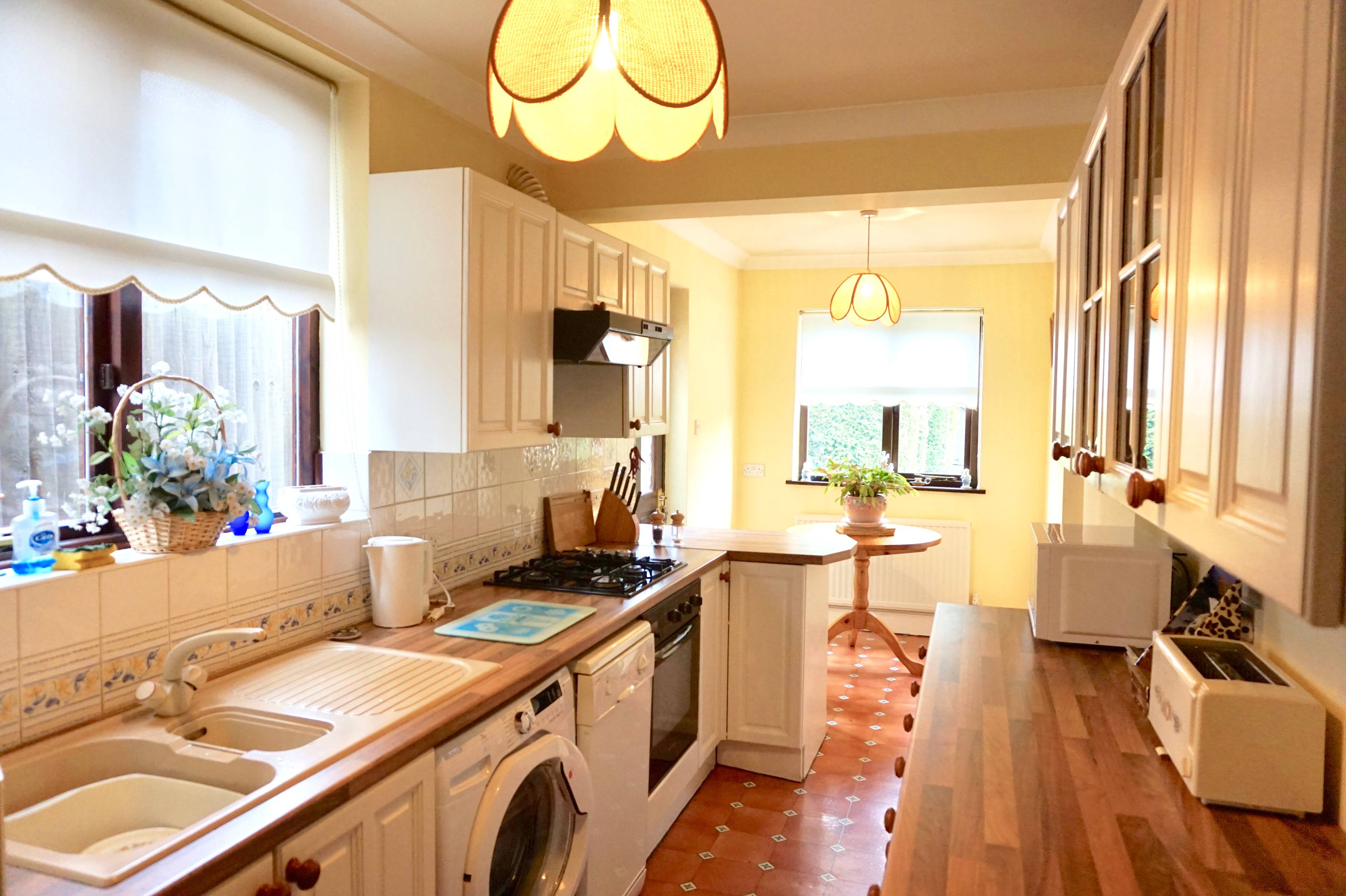 Kitchen / Breakfast
