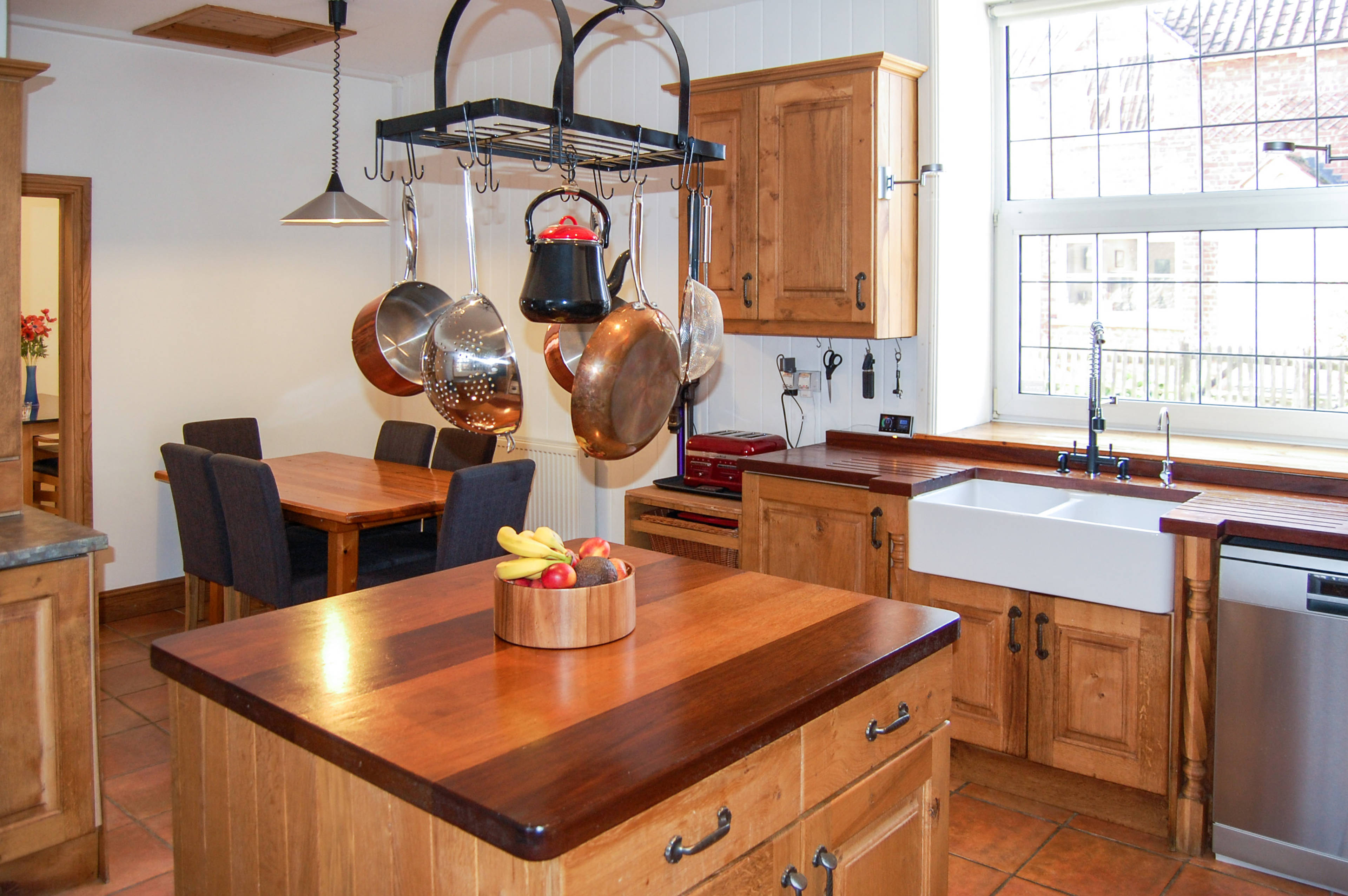 Kitchen/Breakfast