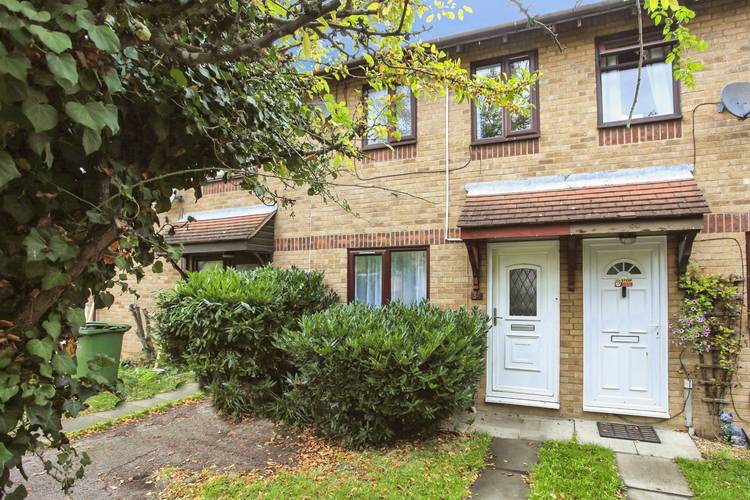 2 bedroom terraced house