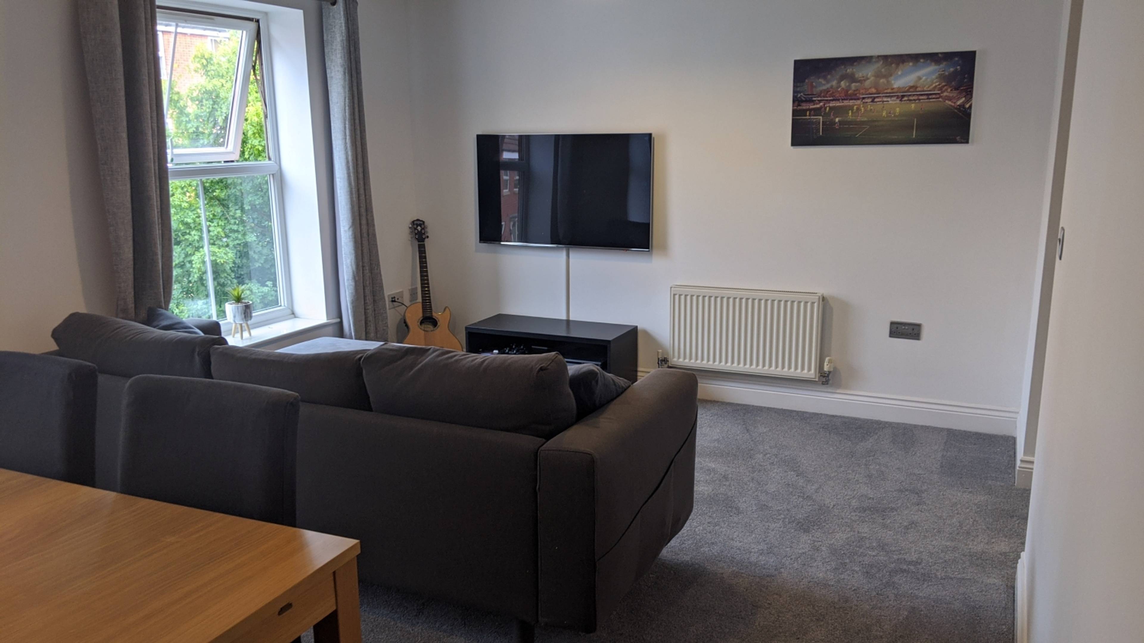 Lounge/Dining Room