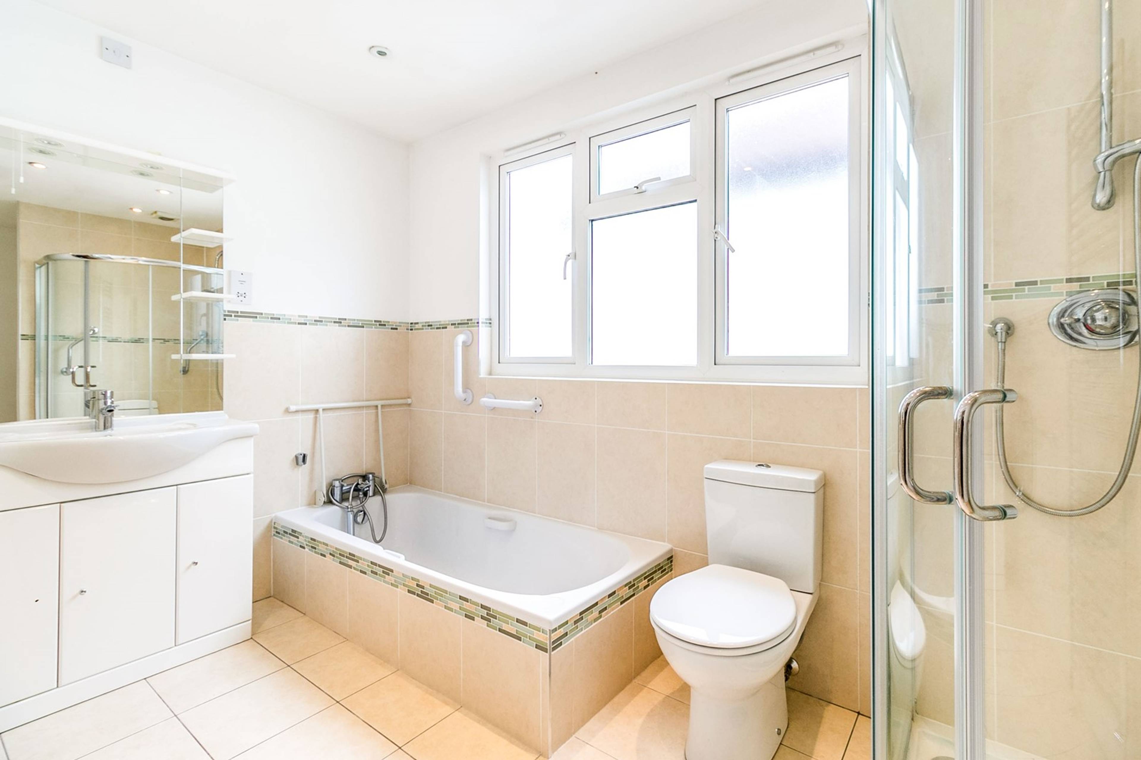 Master En-suite