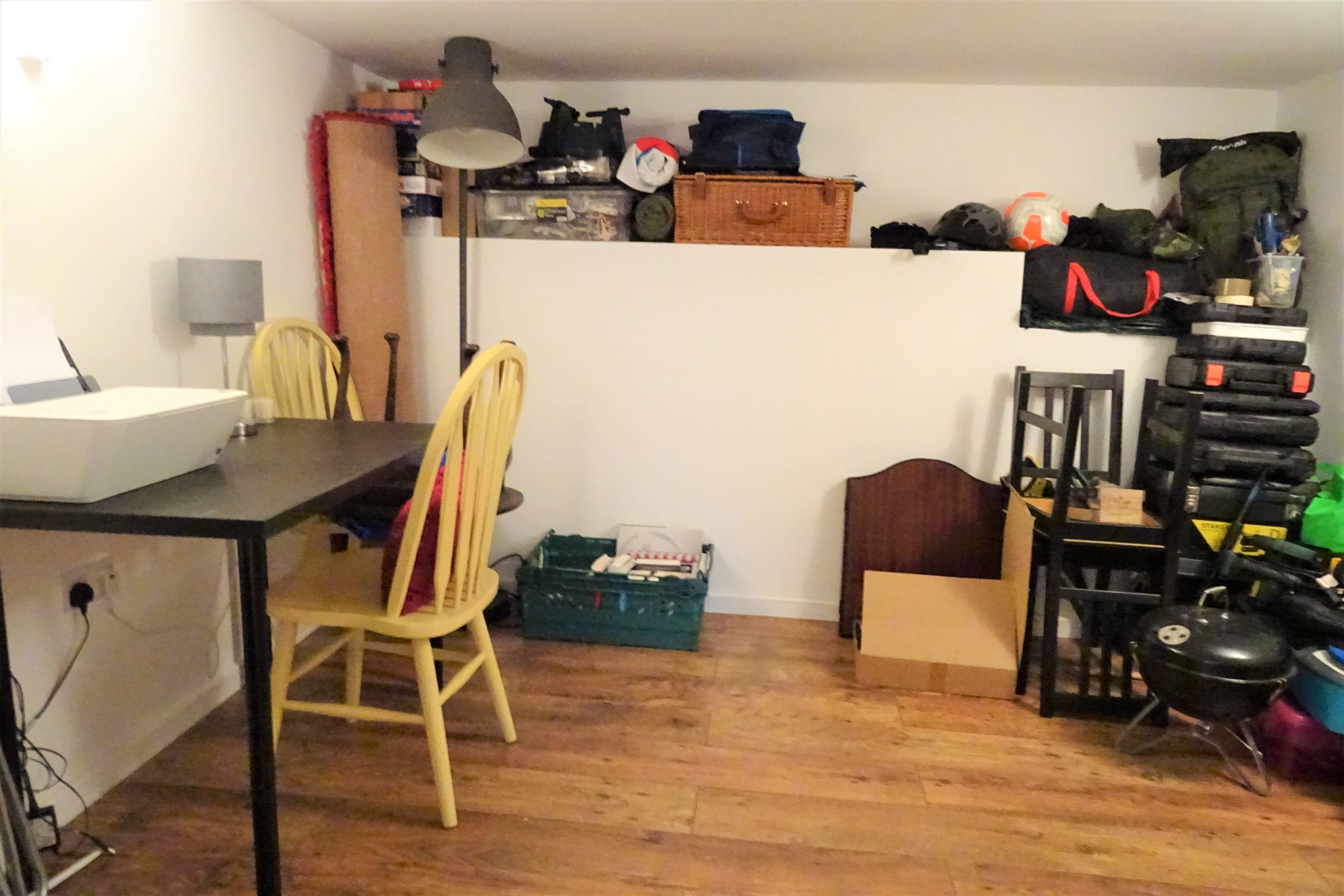Snug / Office