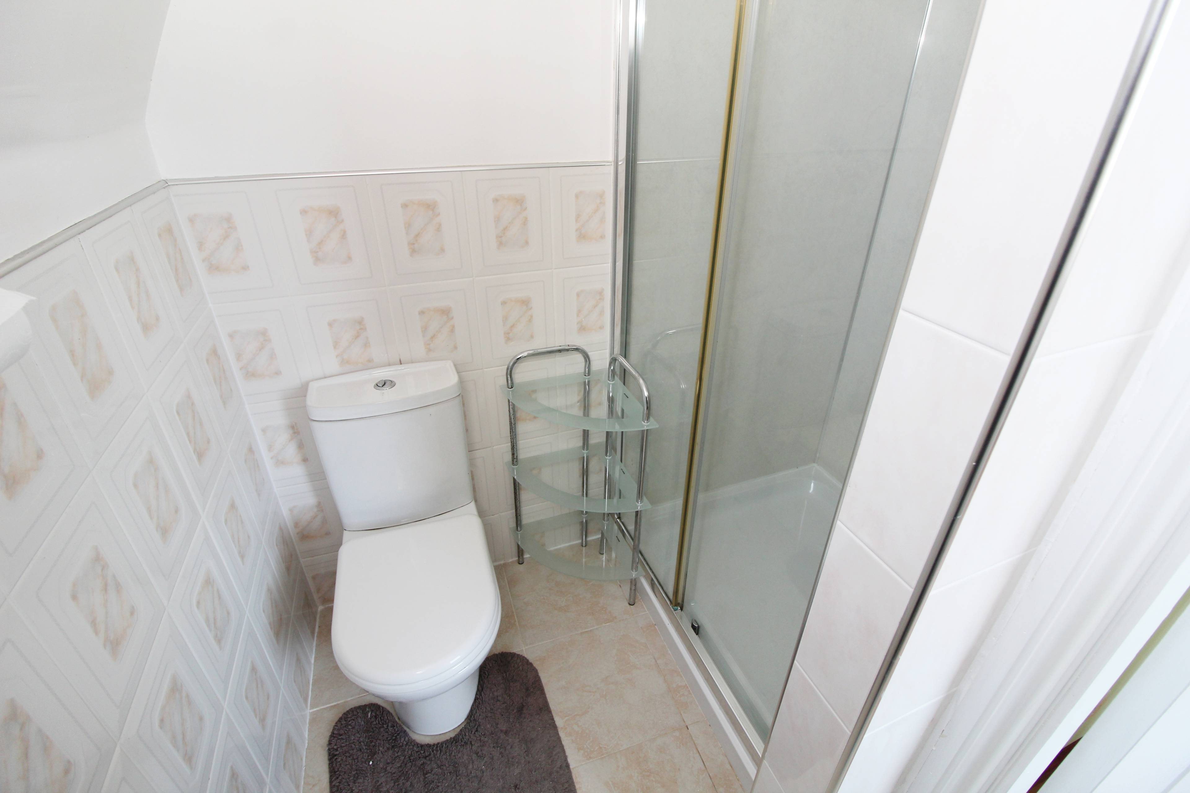 Master En-suite