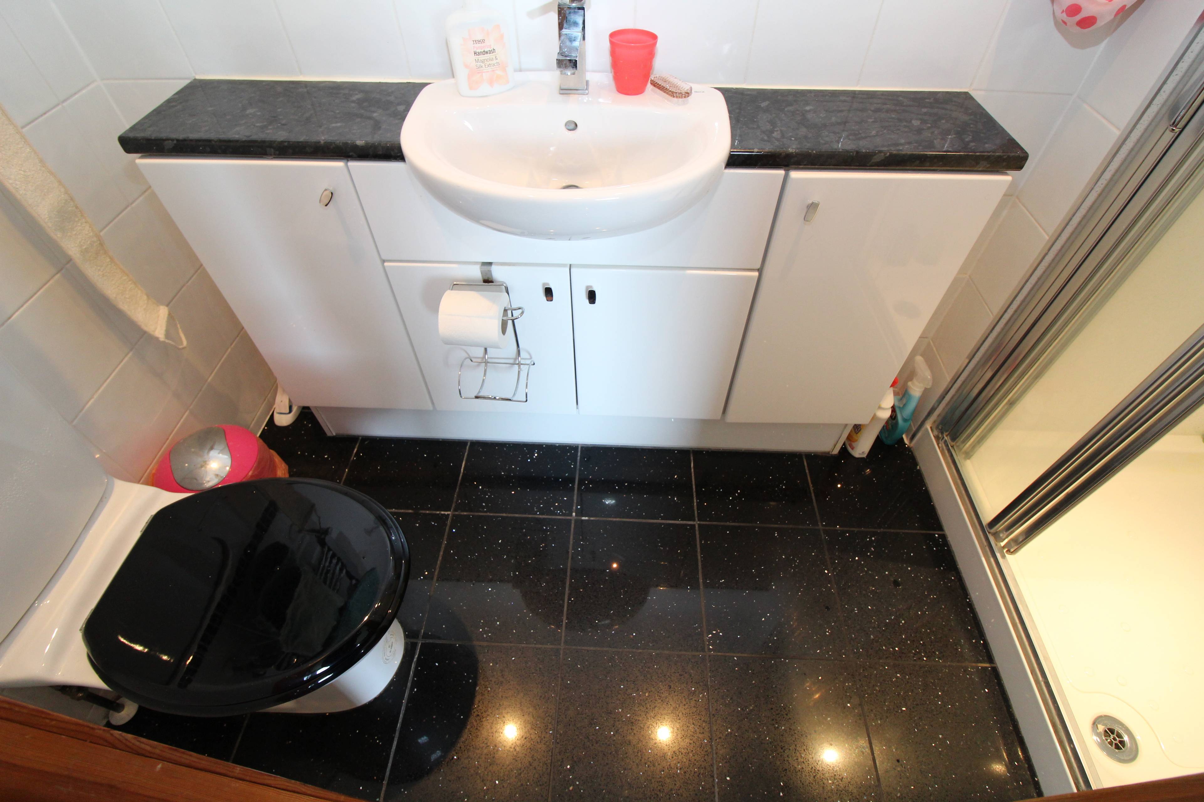 En-suite One