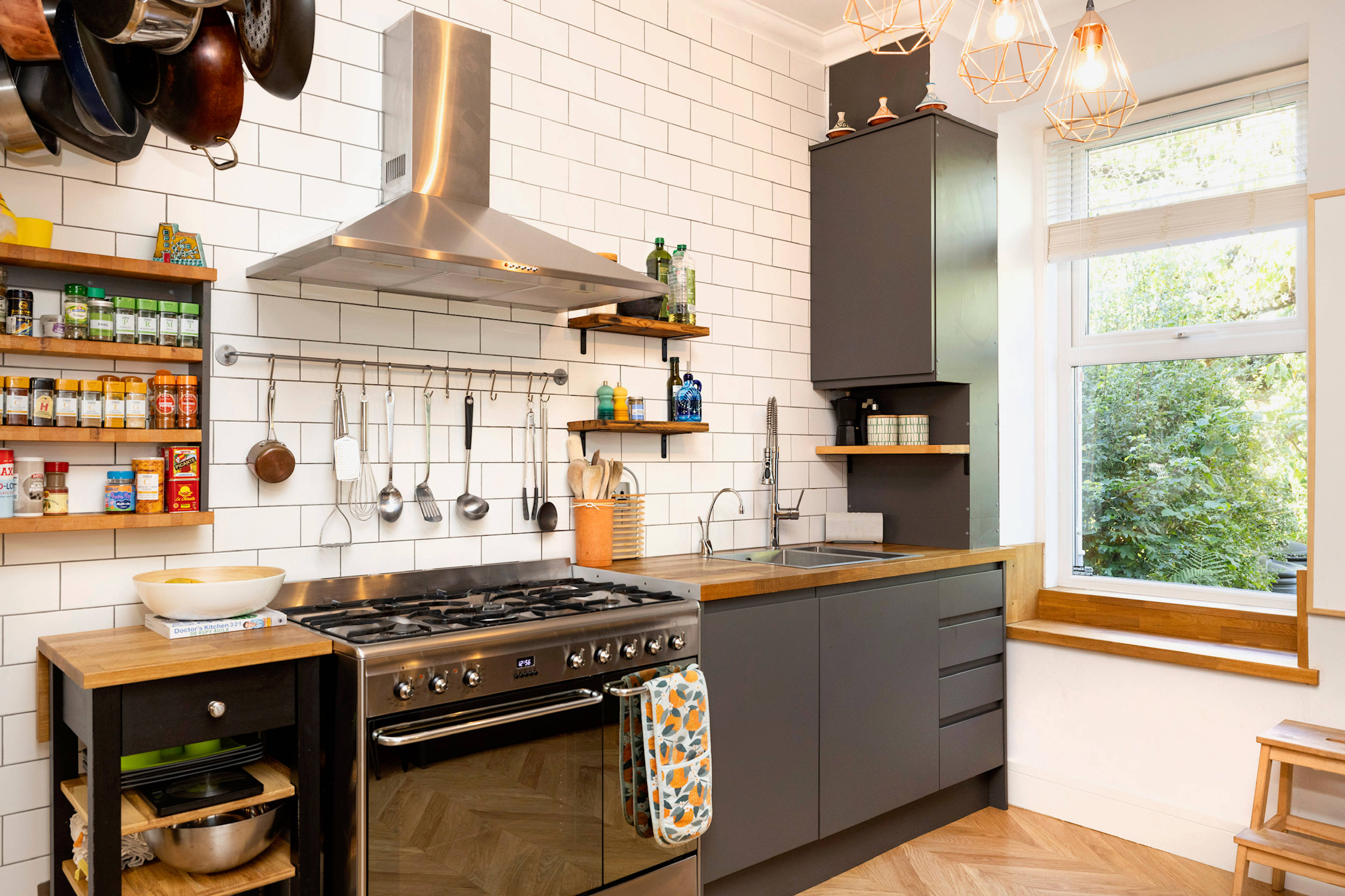 Cottage Kitchen