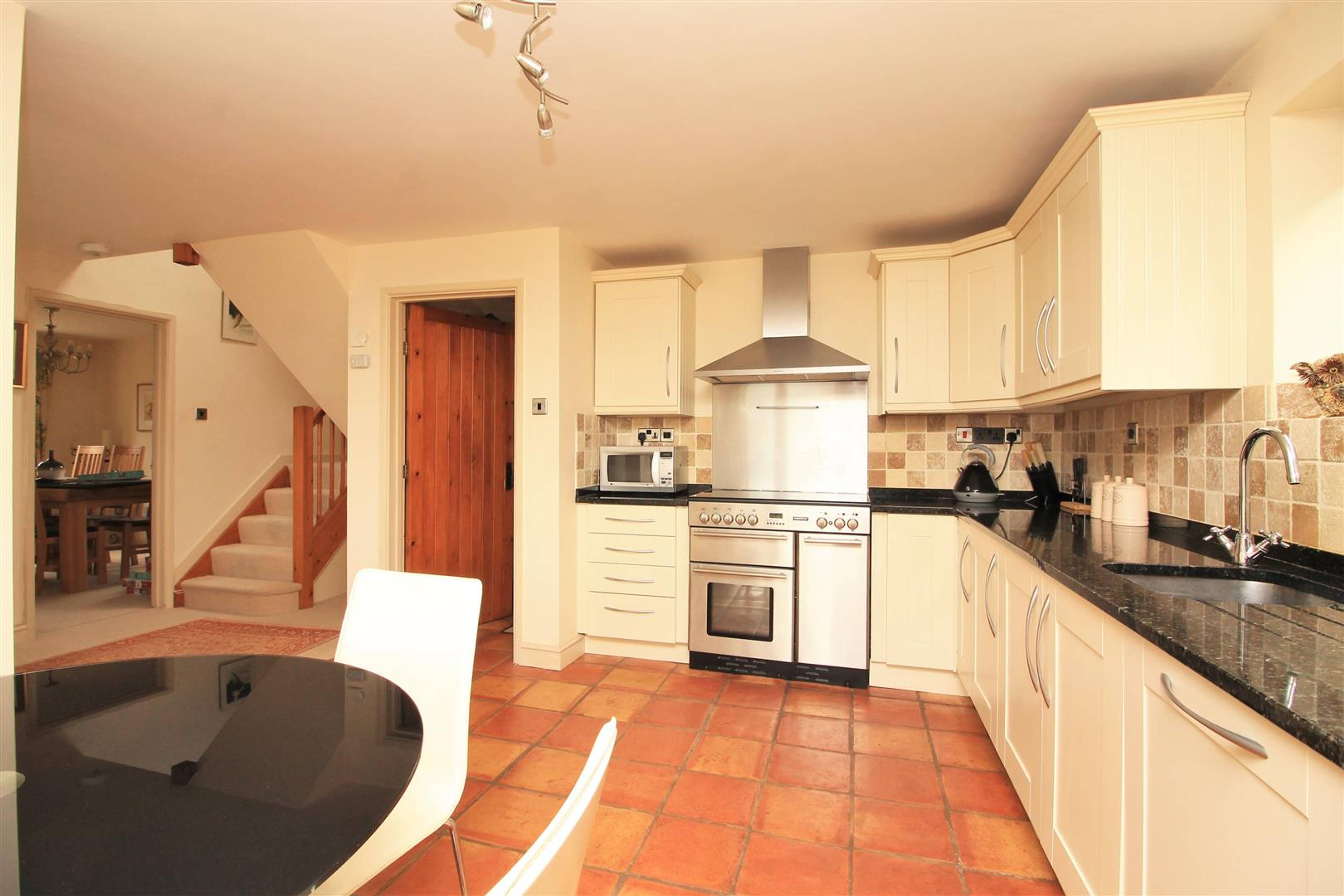 Kitchen/Breakfast