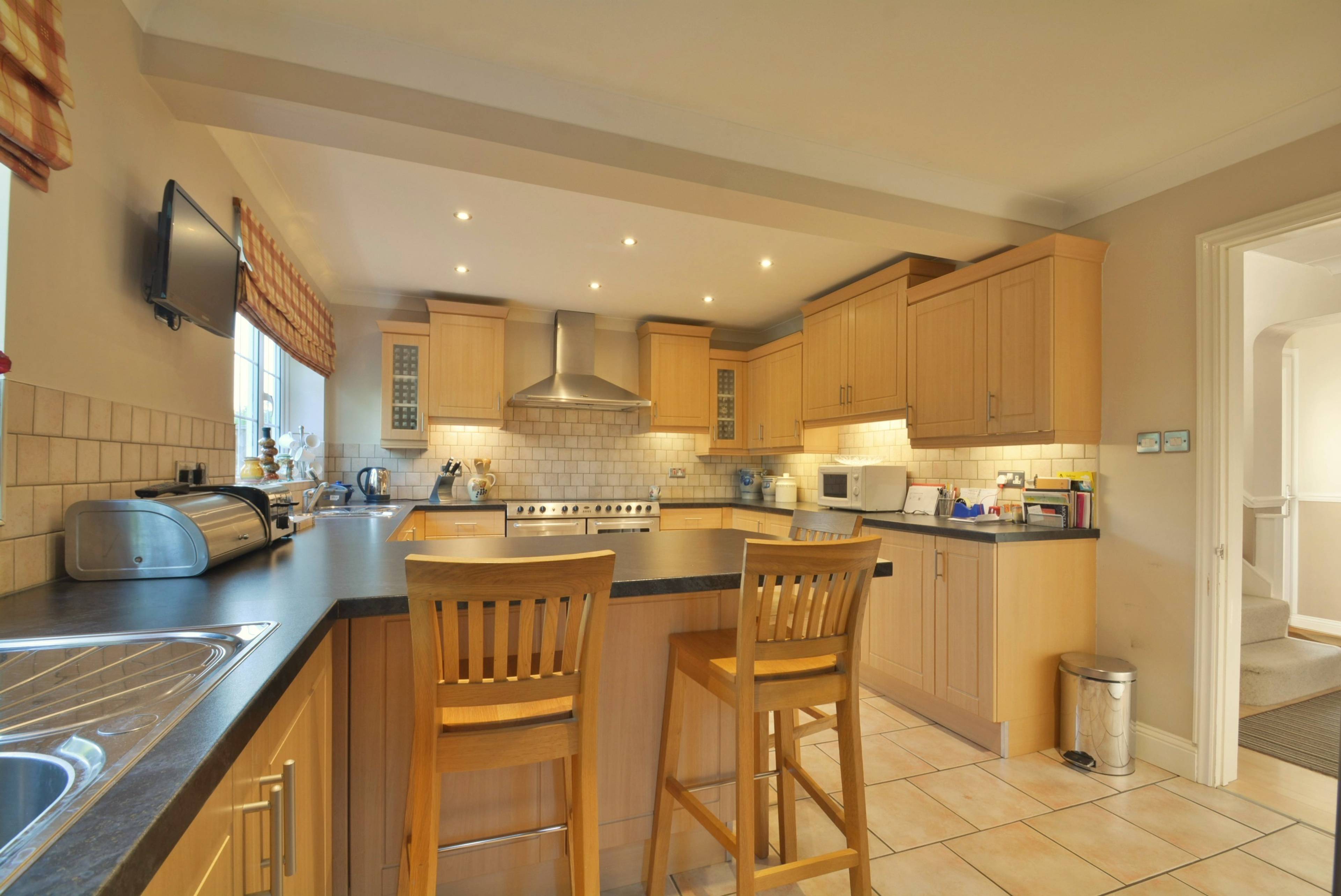 Kitchen / Breakfast