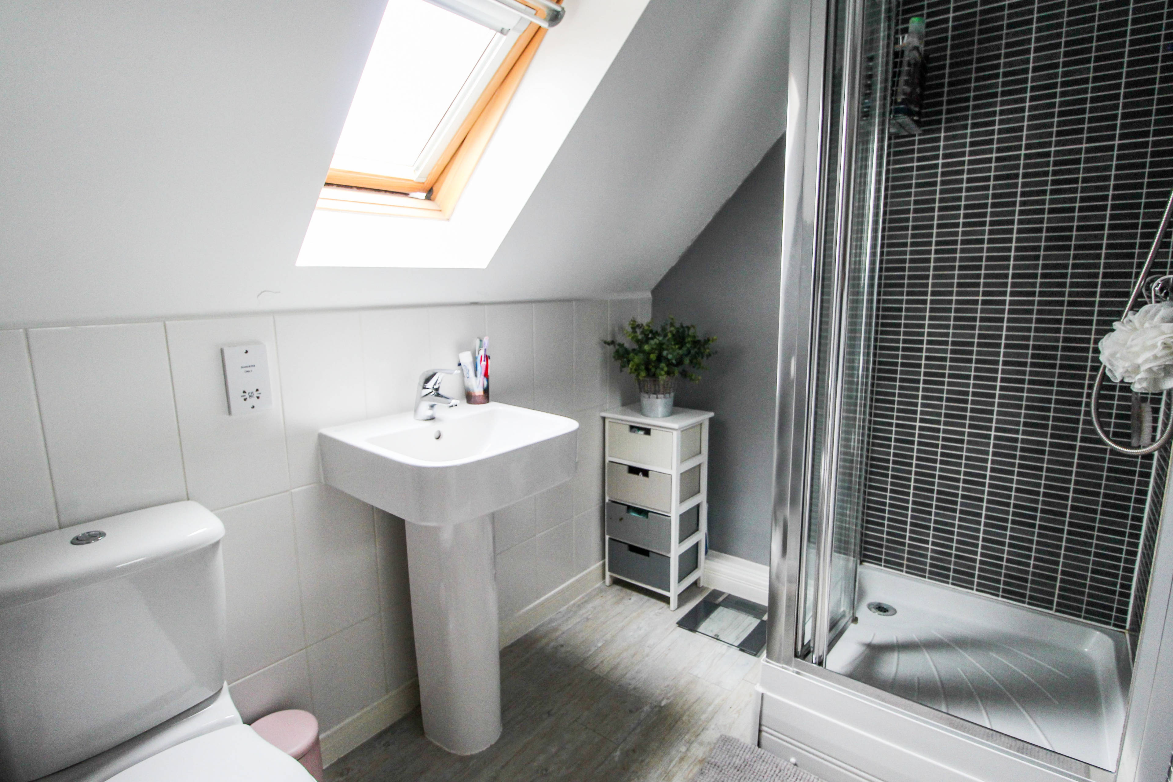 En-suite One