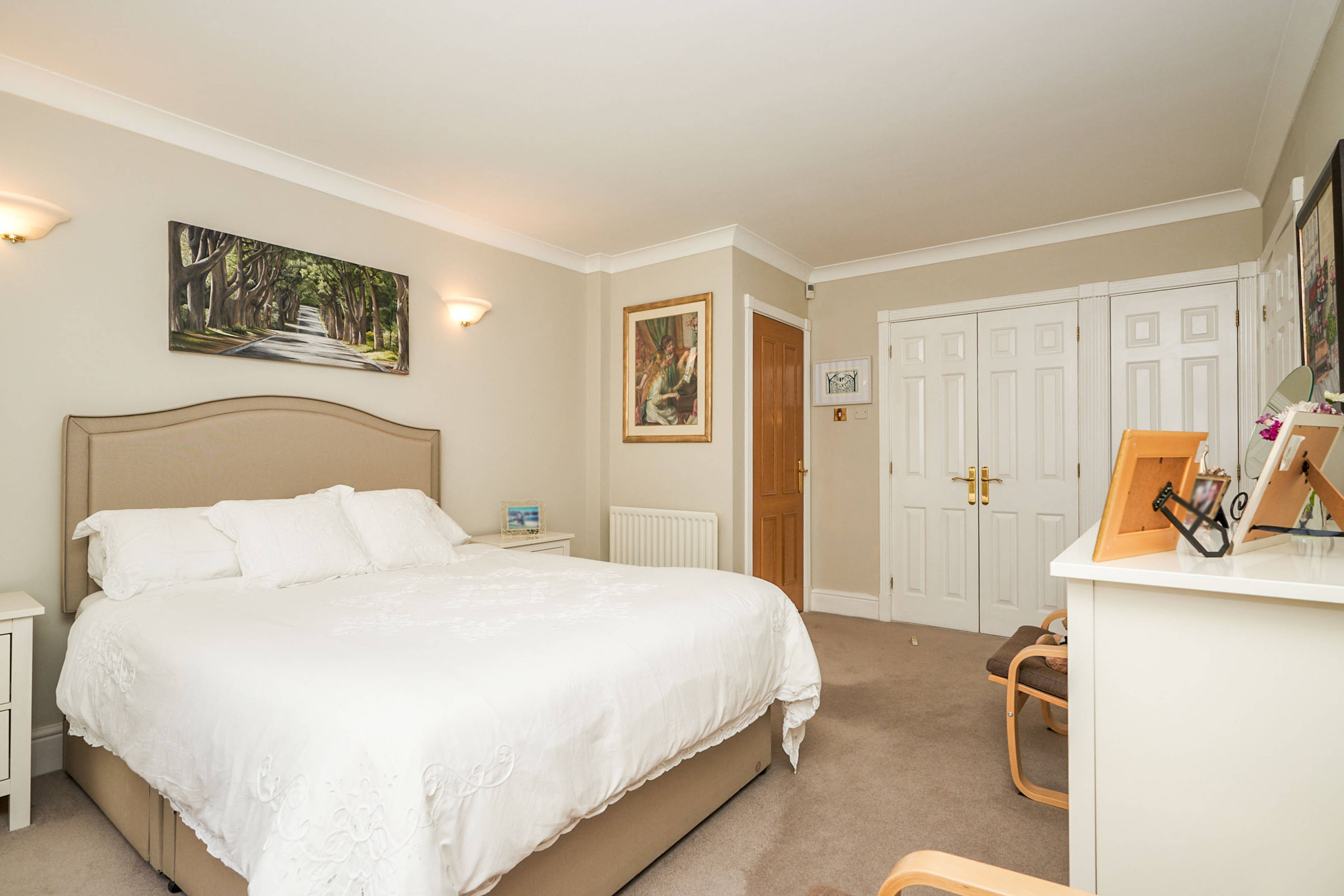 Master bedroom 