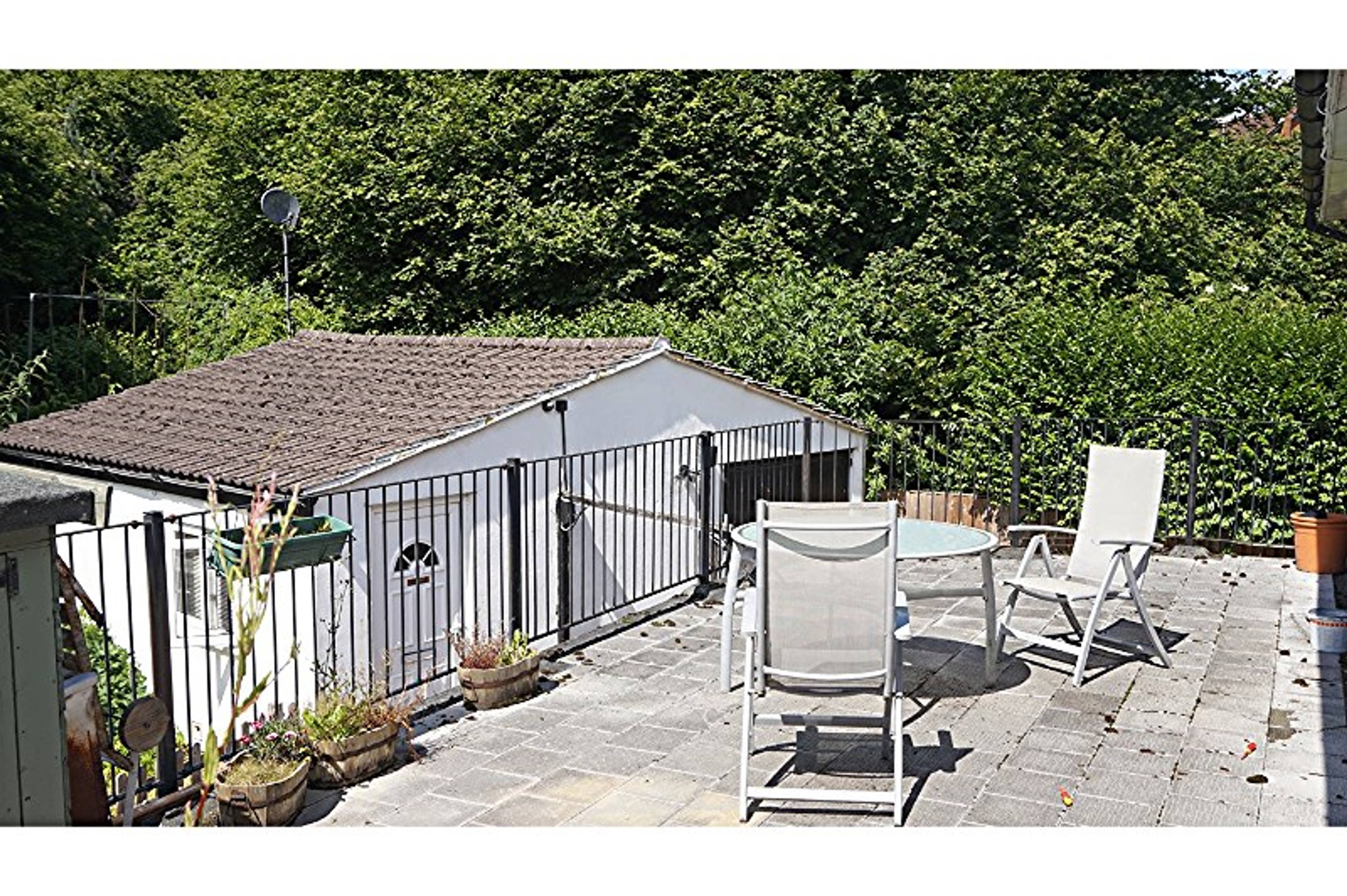 Garden Hut