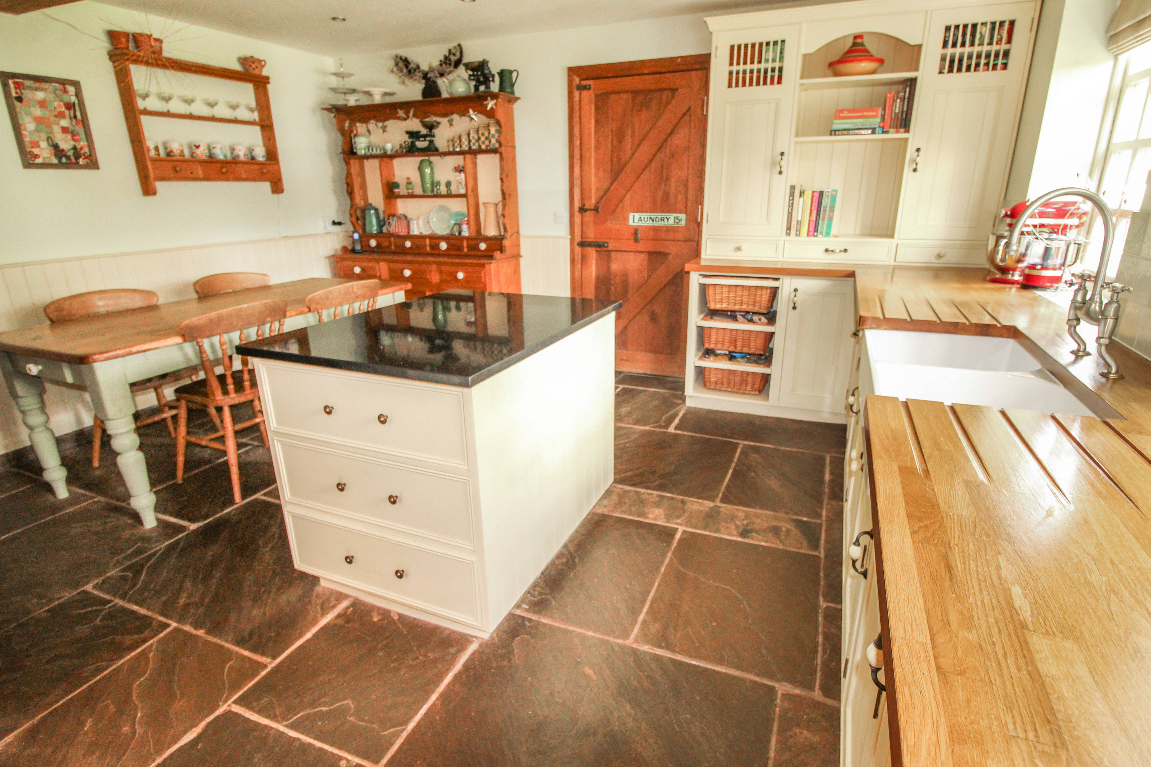 Kitchen/Breakfast