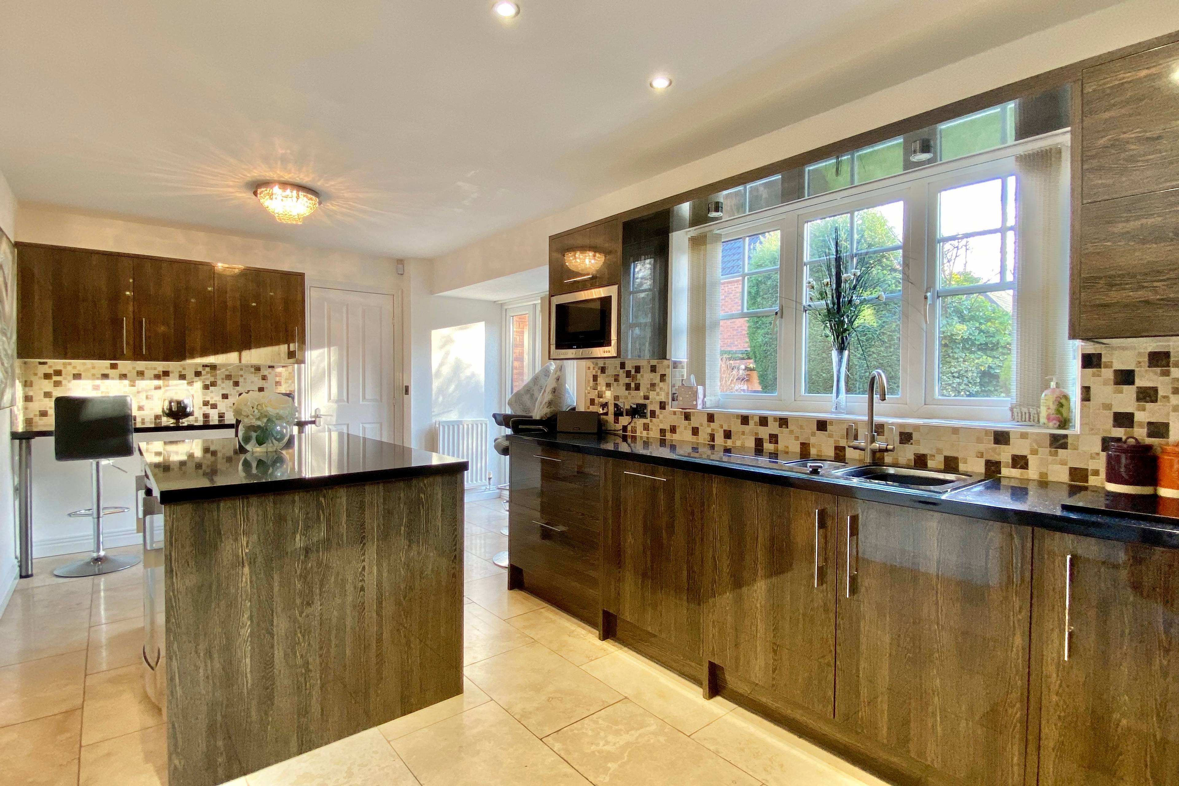 Kitchen/breakfast