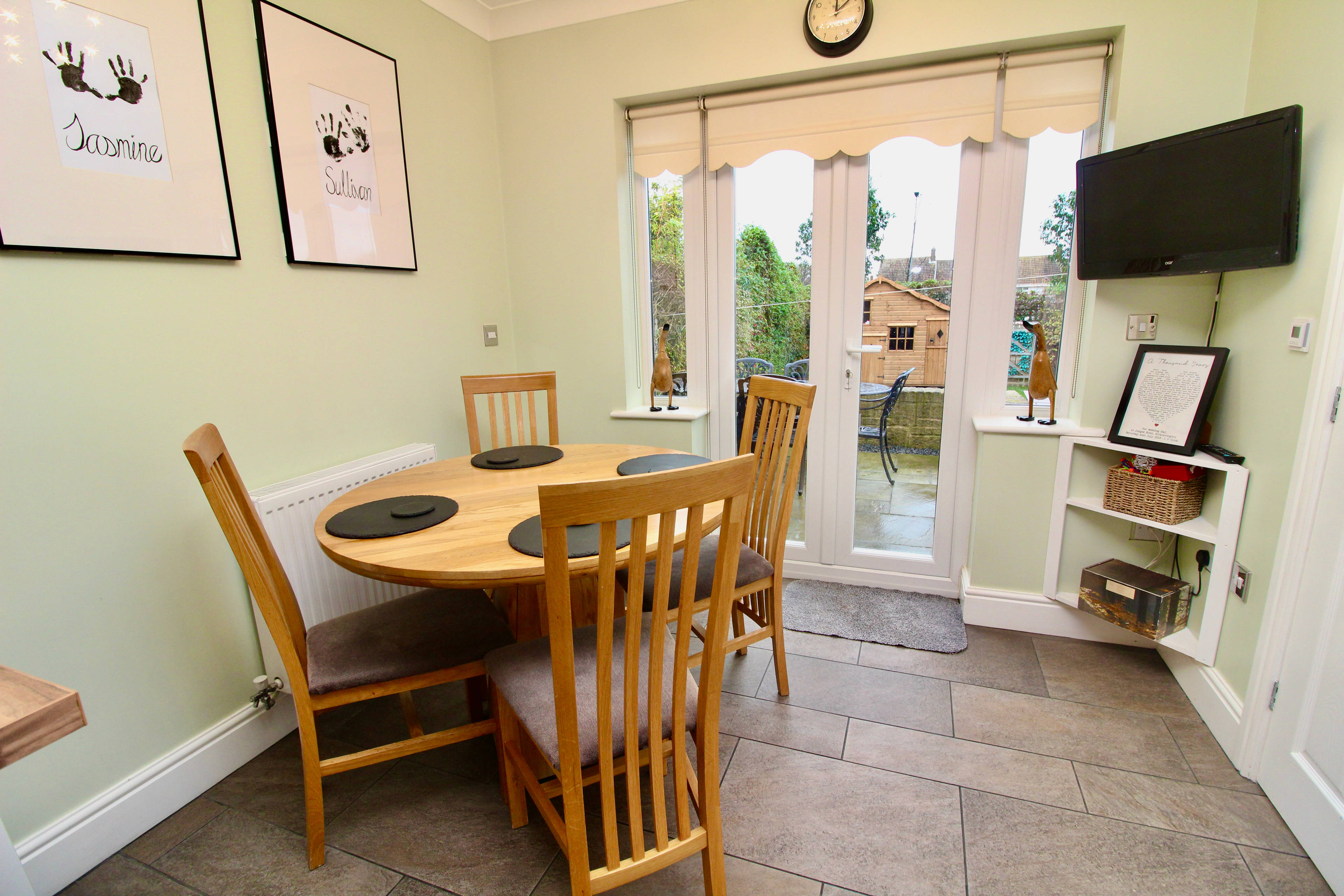 Breakfast Room