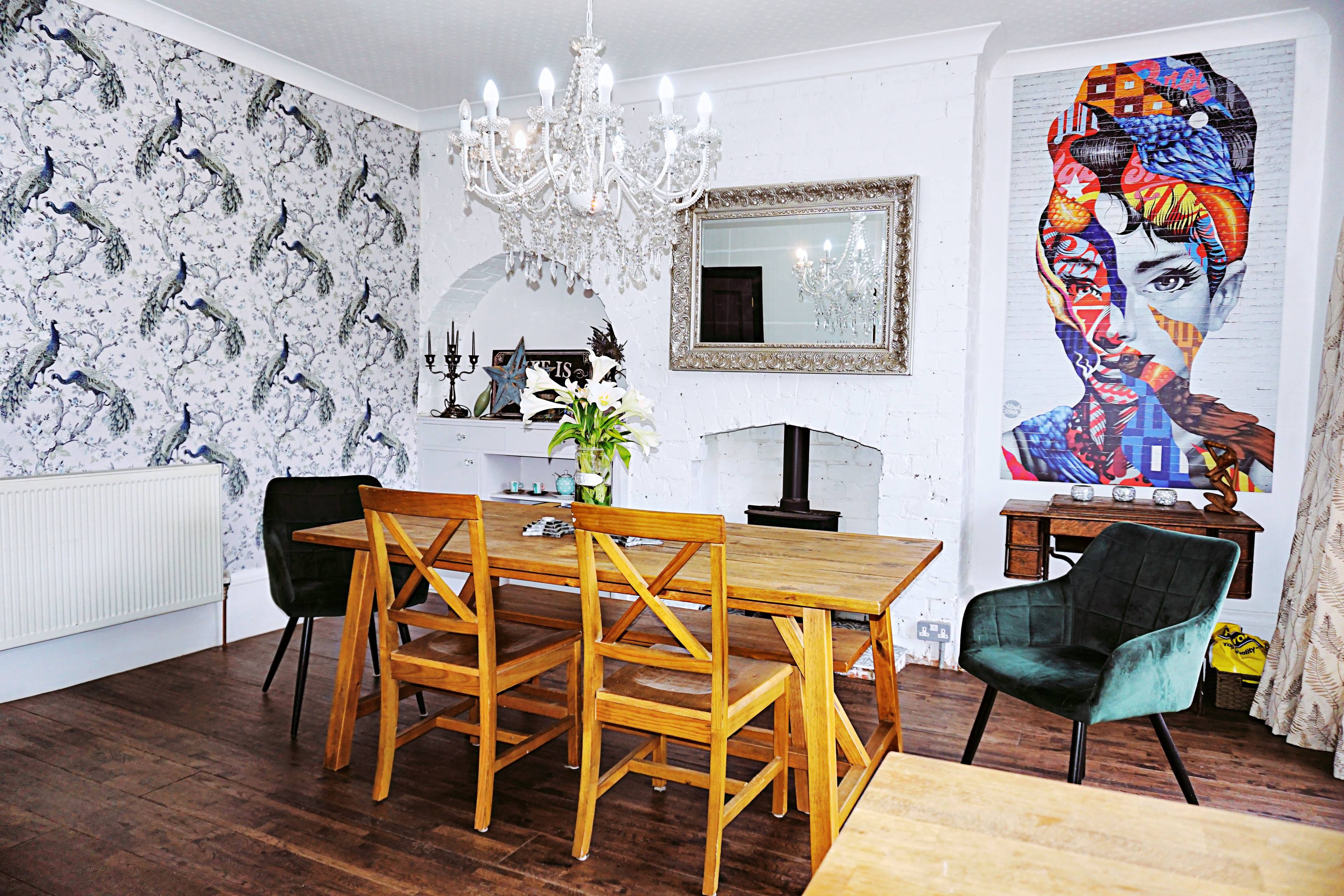 kitchen/dining room