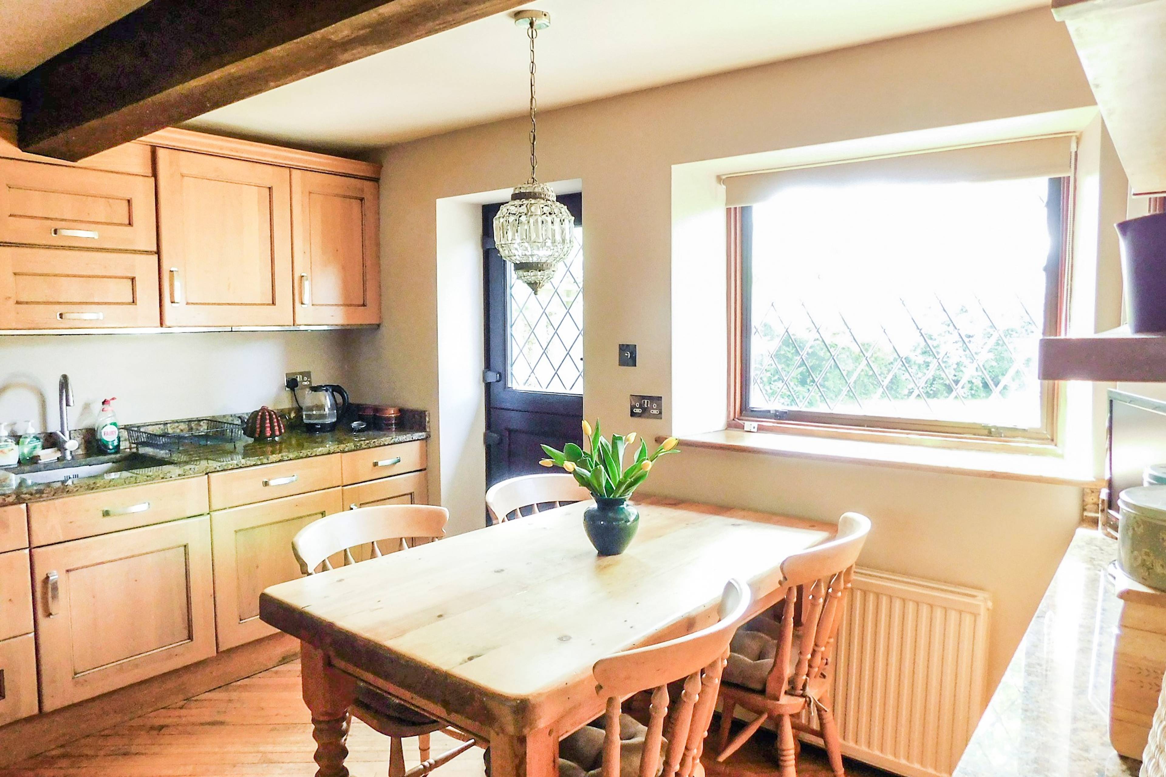 Kitchen/Breakfast