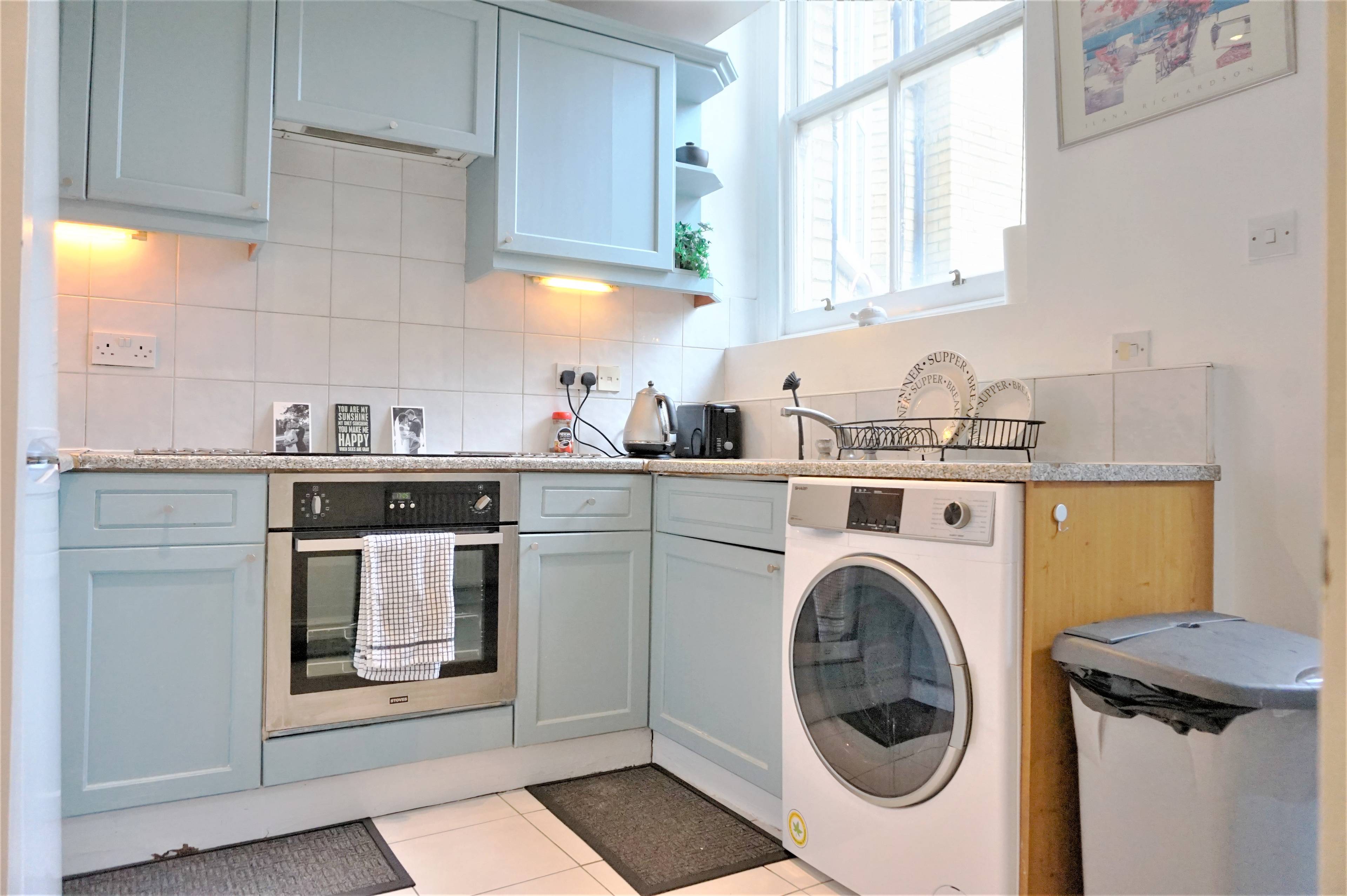 Kitchen/Breakfast