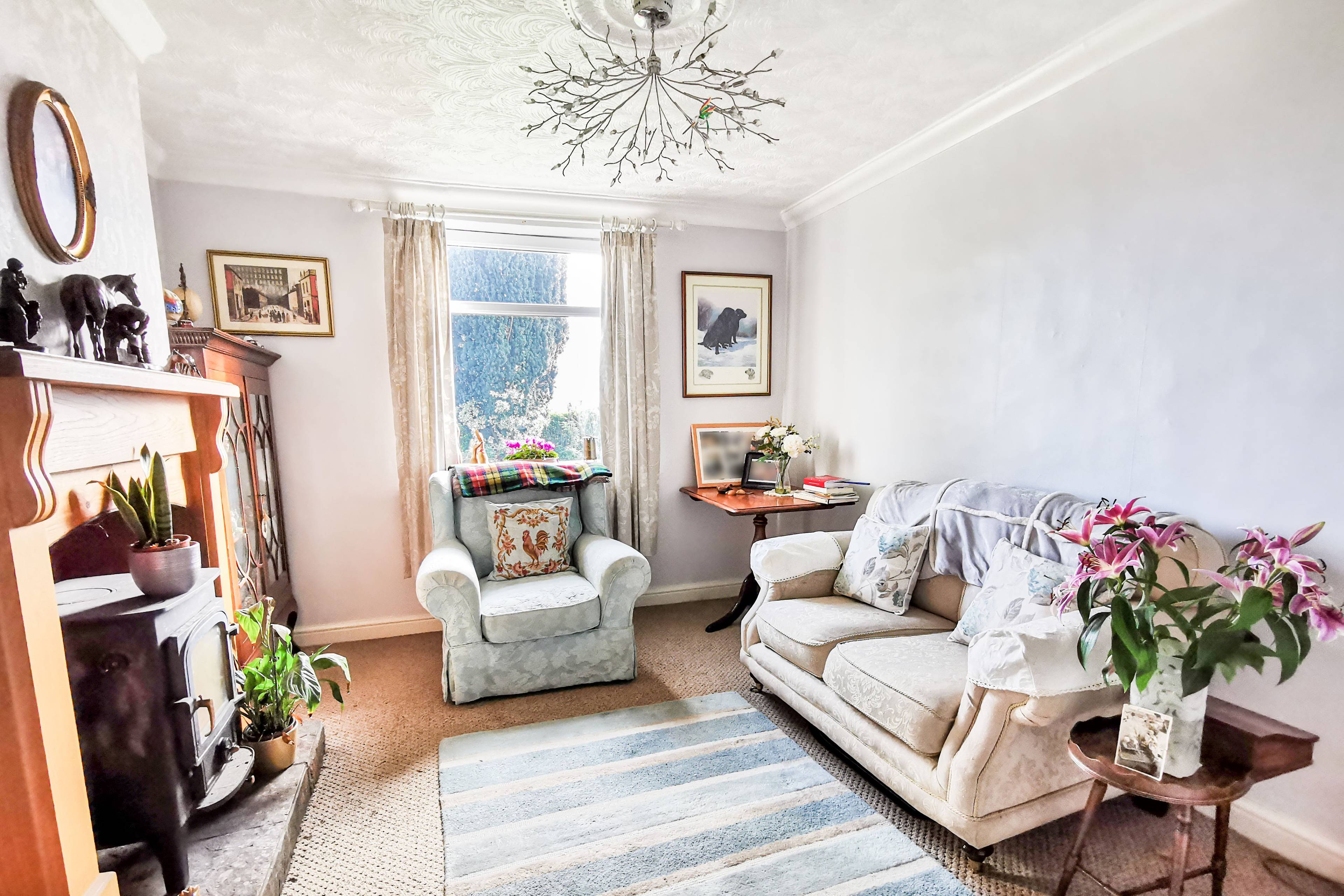 Snug / Sitting Room