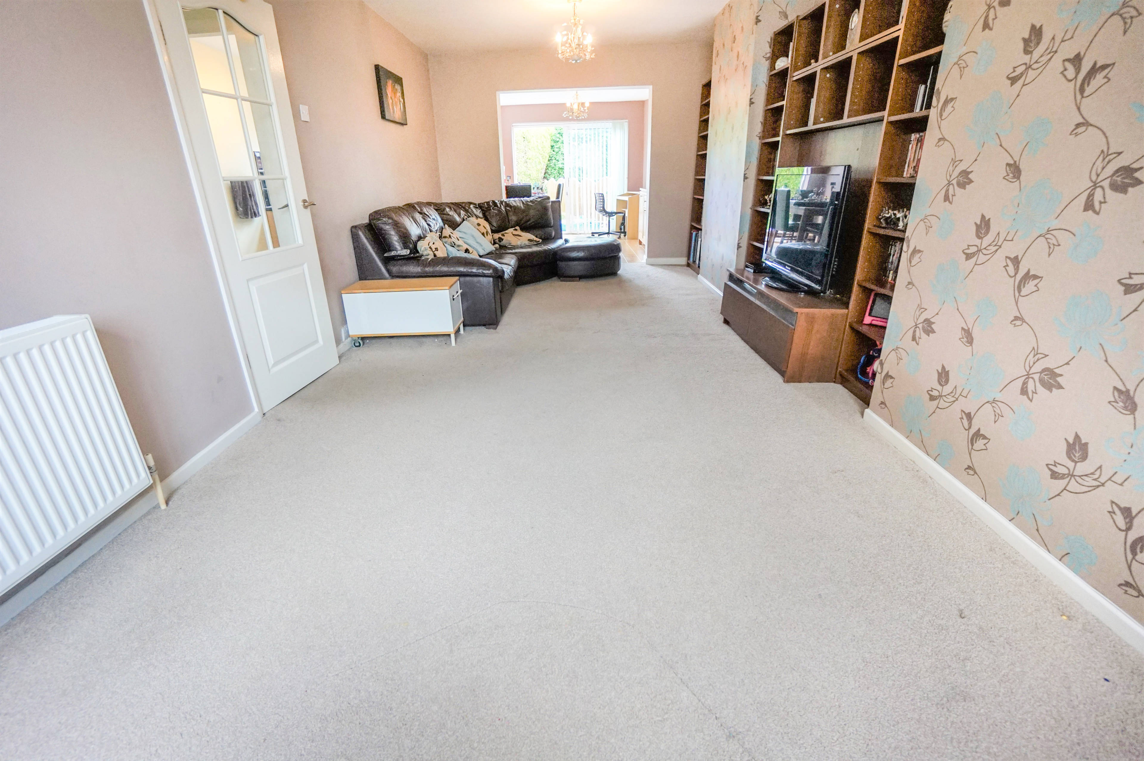 Lounge/Dining Room