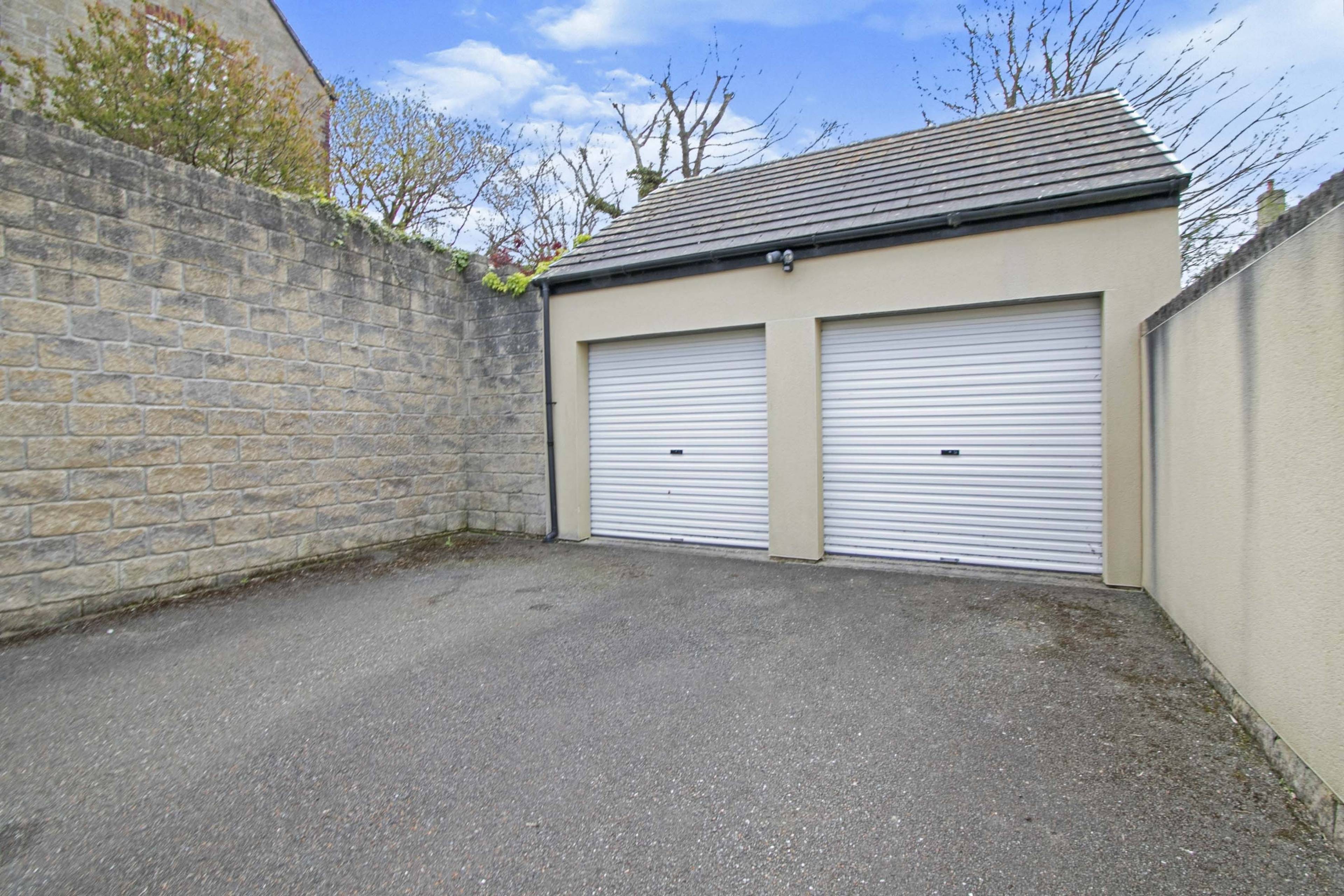 Double Garage