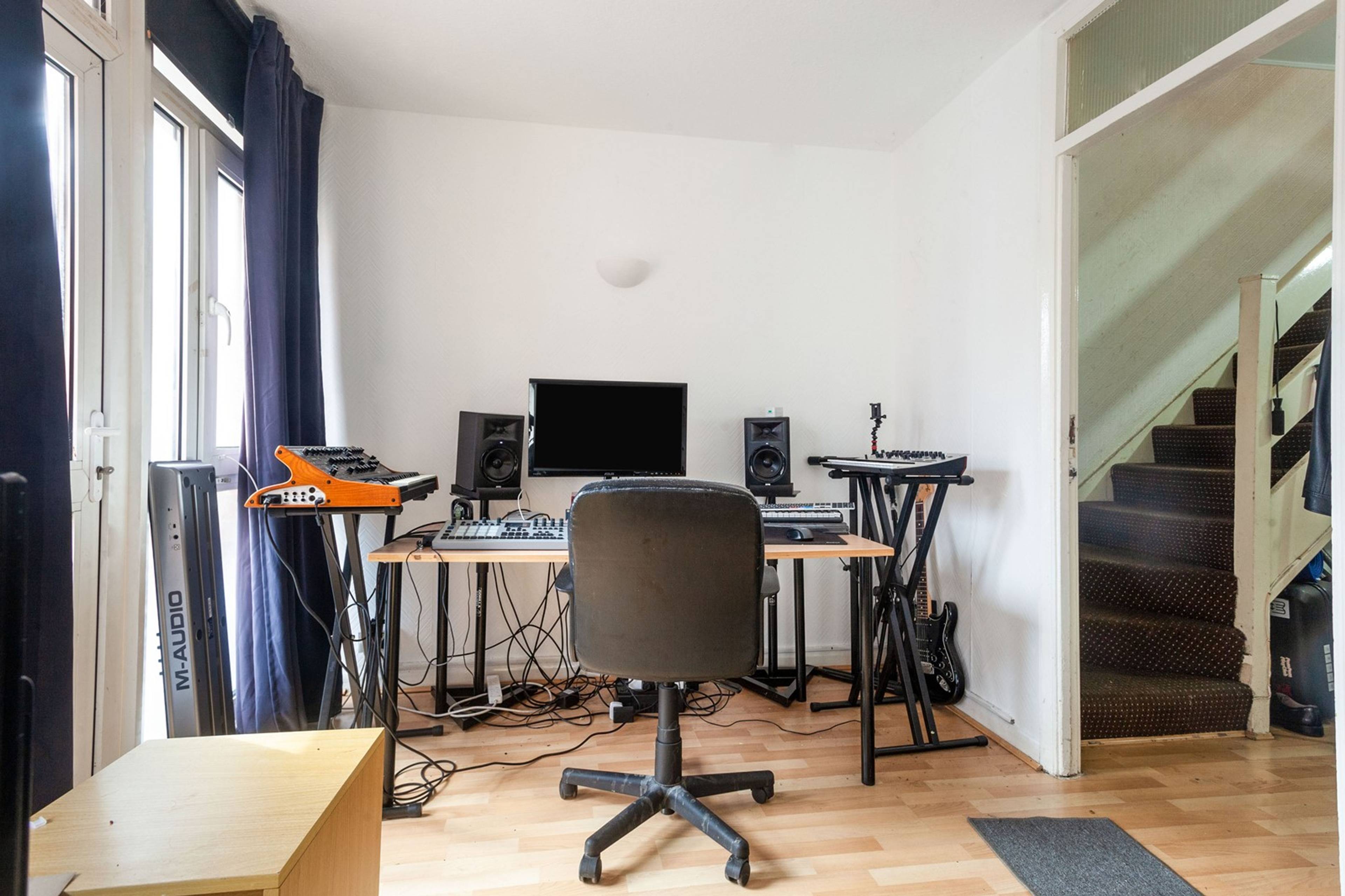 Bedroom/Lounge